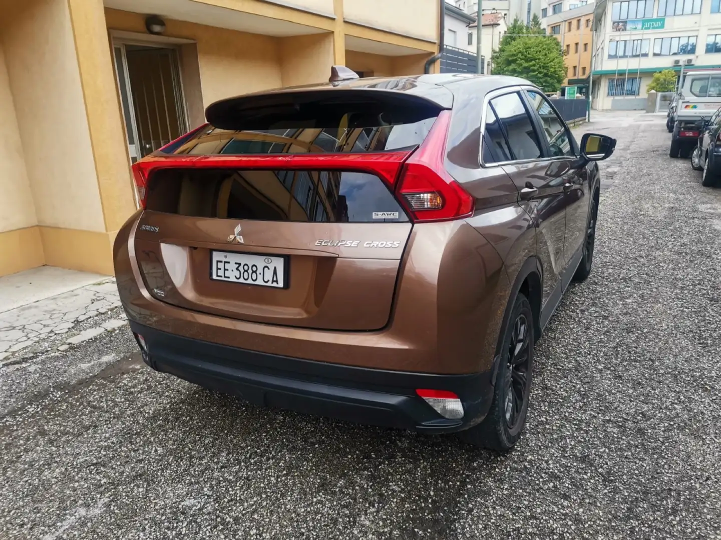 Mitsubishi Eclipse Cross 1.5 T-MIVEC ClearTec CVT 4WD Diamant Edition Plus Brązowy - 2