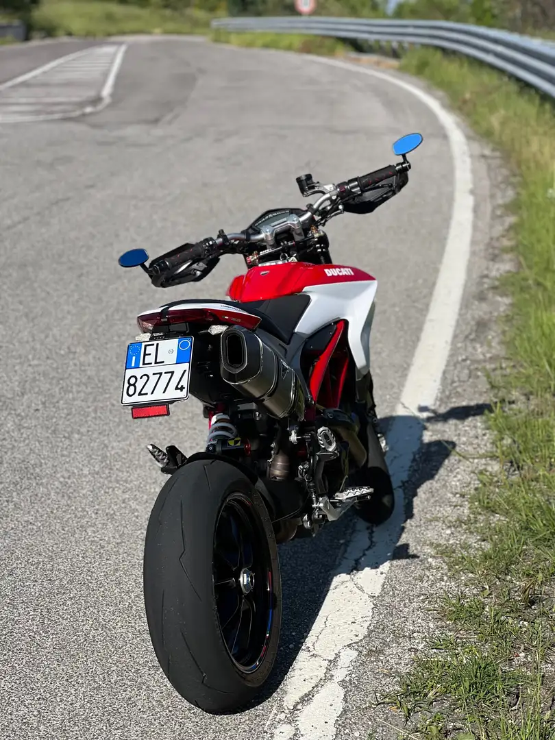 Ducati Hypermotard 939 Rosso - 2