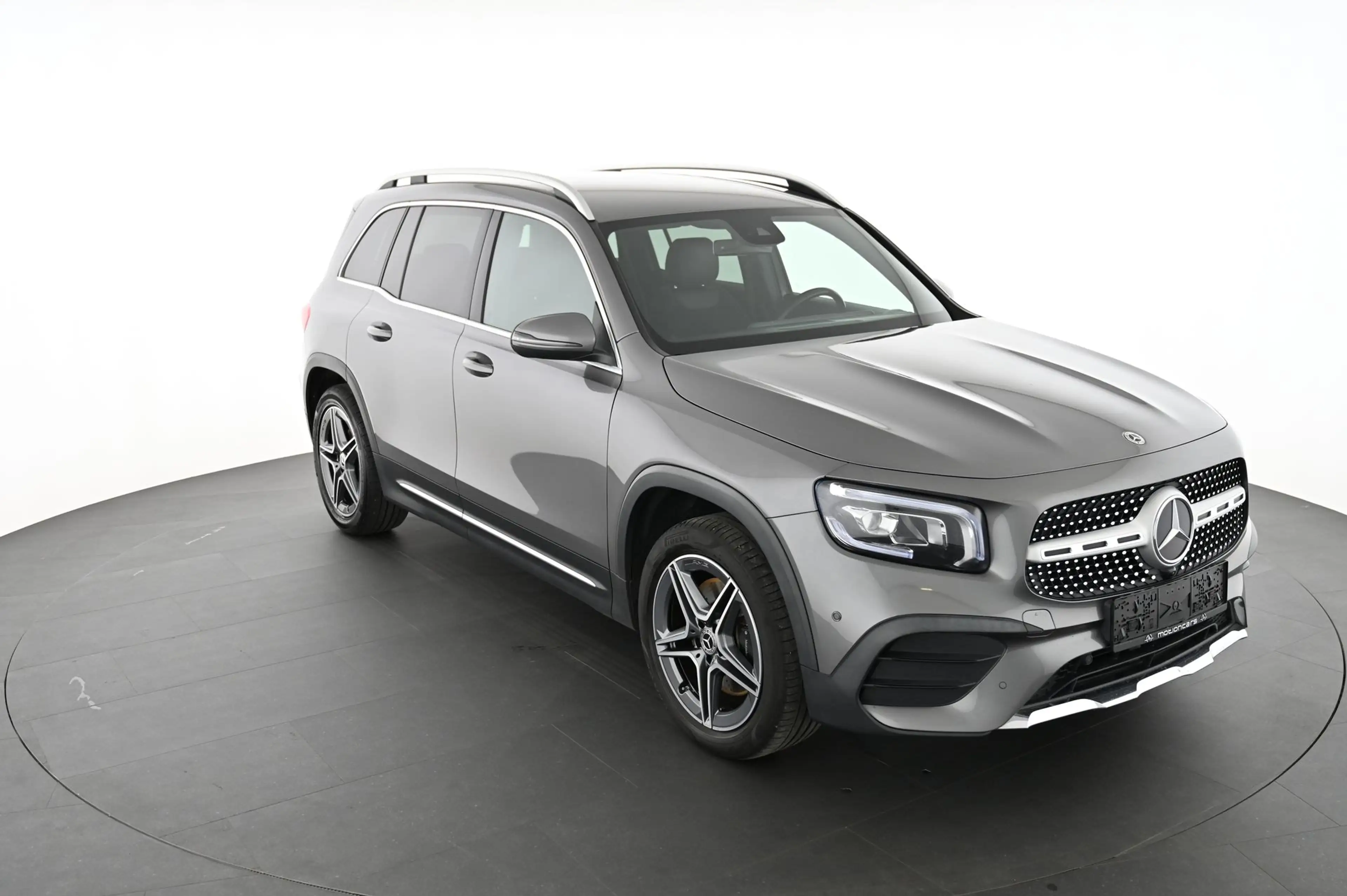 Mercedes-Benz GLB 220 GLB-Klasse GLB 220 d AMG Line Aut. — photo 10