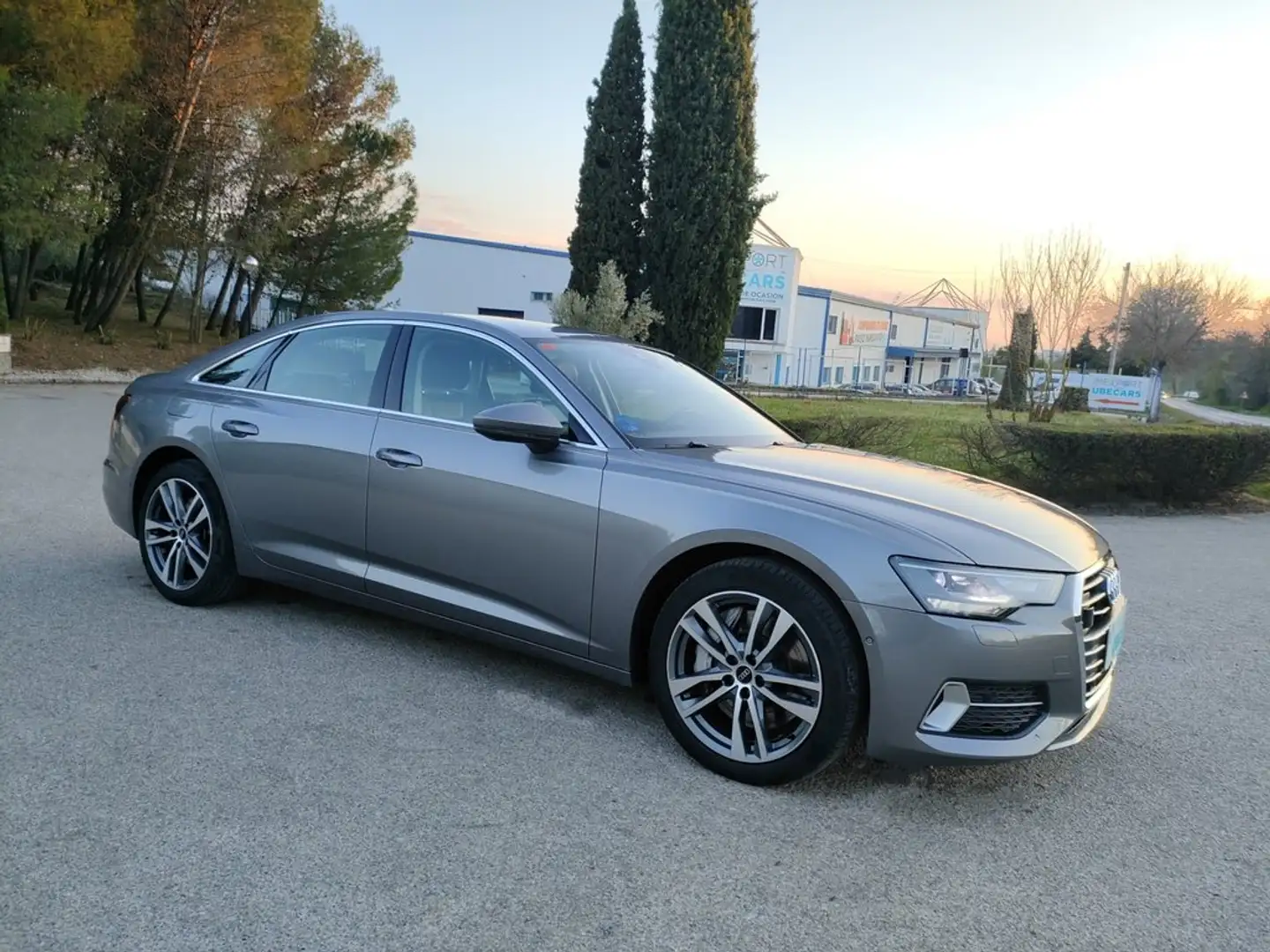 Audi A6 50 TFSIe quattro-ultra S tronic Gris - 2