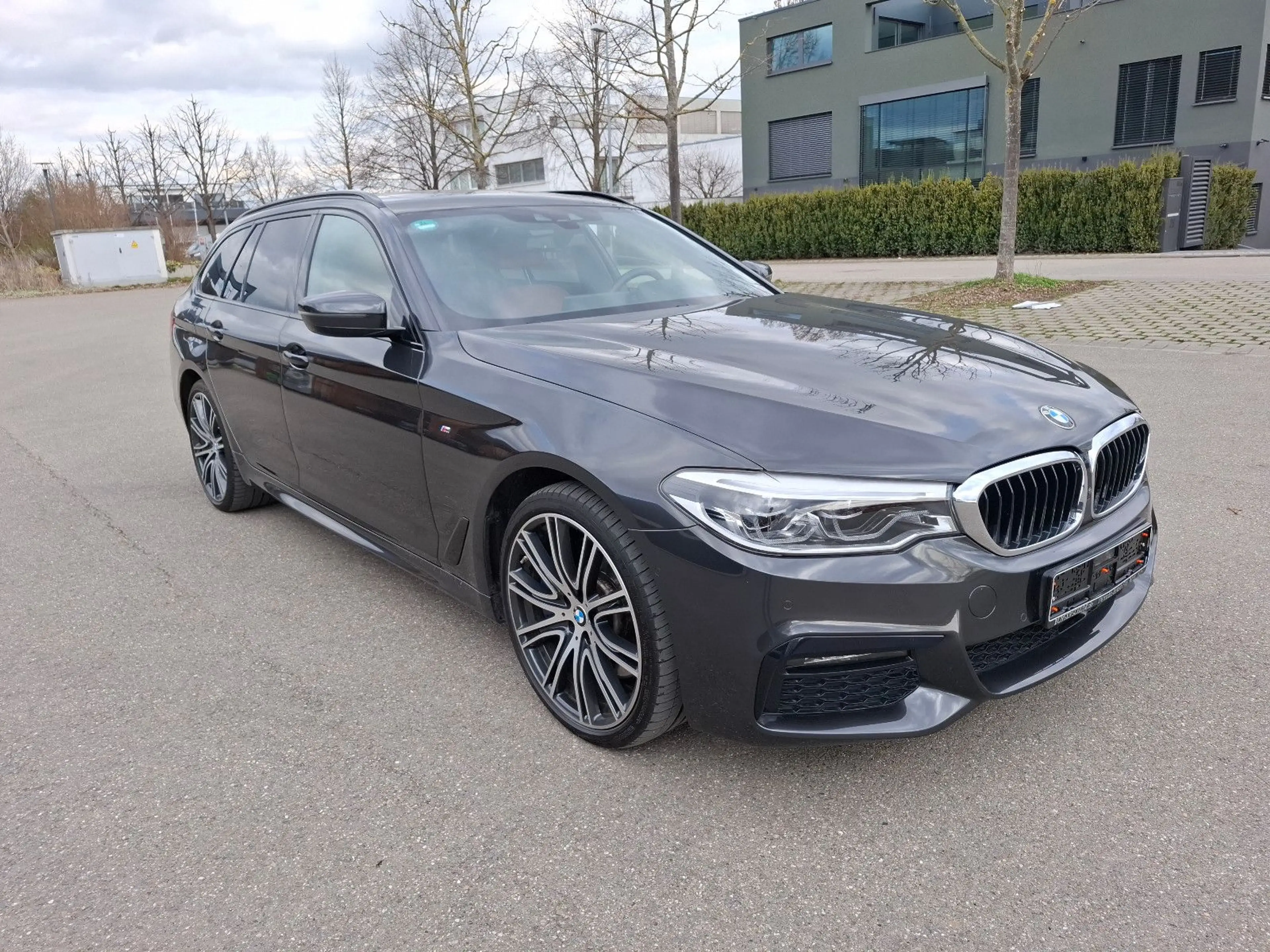 BMW 540 d xDrive M Sport*360*Pano*Leder*Tüv-Neu* — photo 5