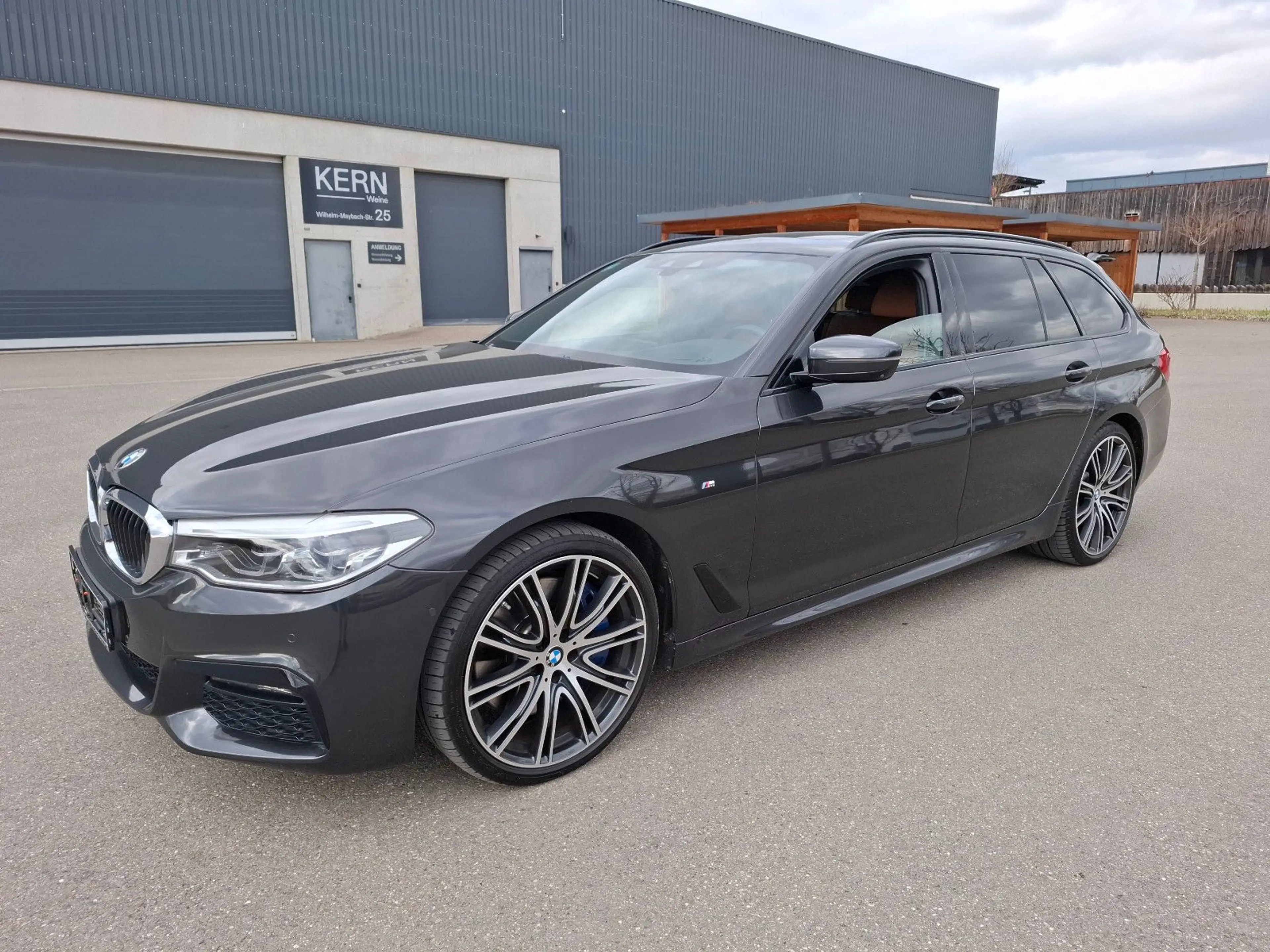 BMW 540 d xDrive M Sport*360*Pano*Leder*Tüv-Neu* — photo 2