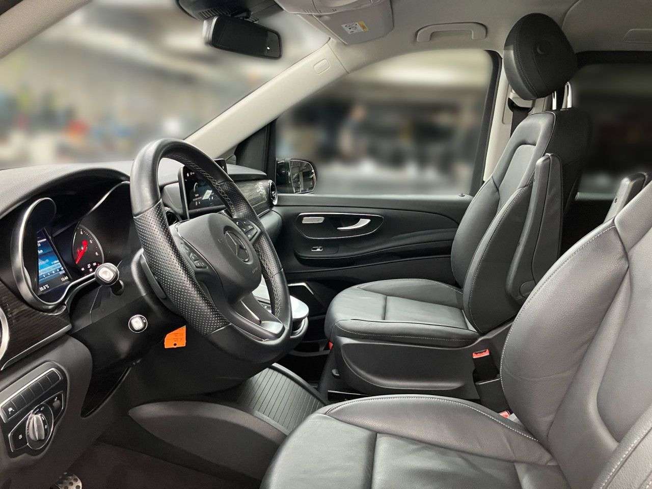 Mercedes-Benz V 300