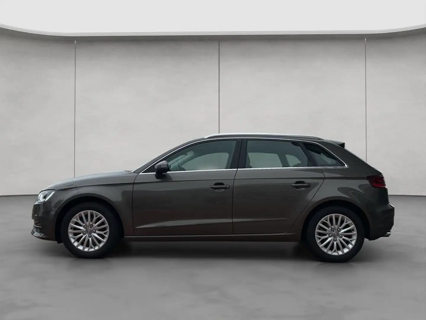 Audi A3 Sportback 1.4 TFSI Ambiente S tronic AHK Navi Grau - 2