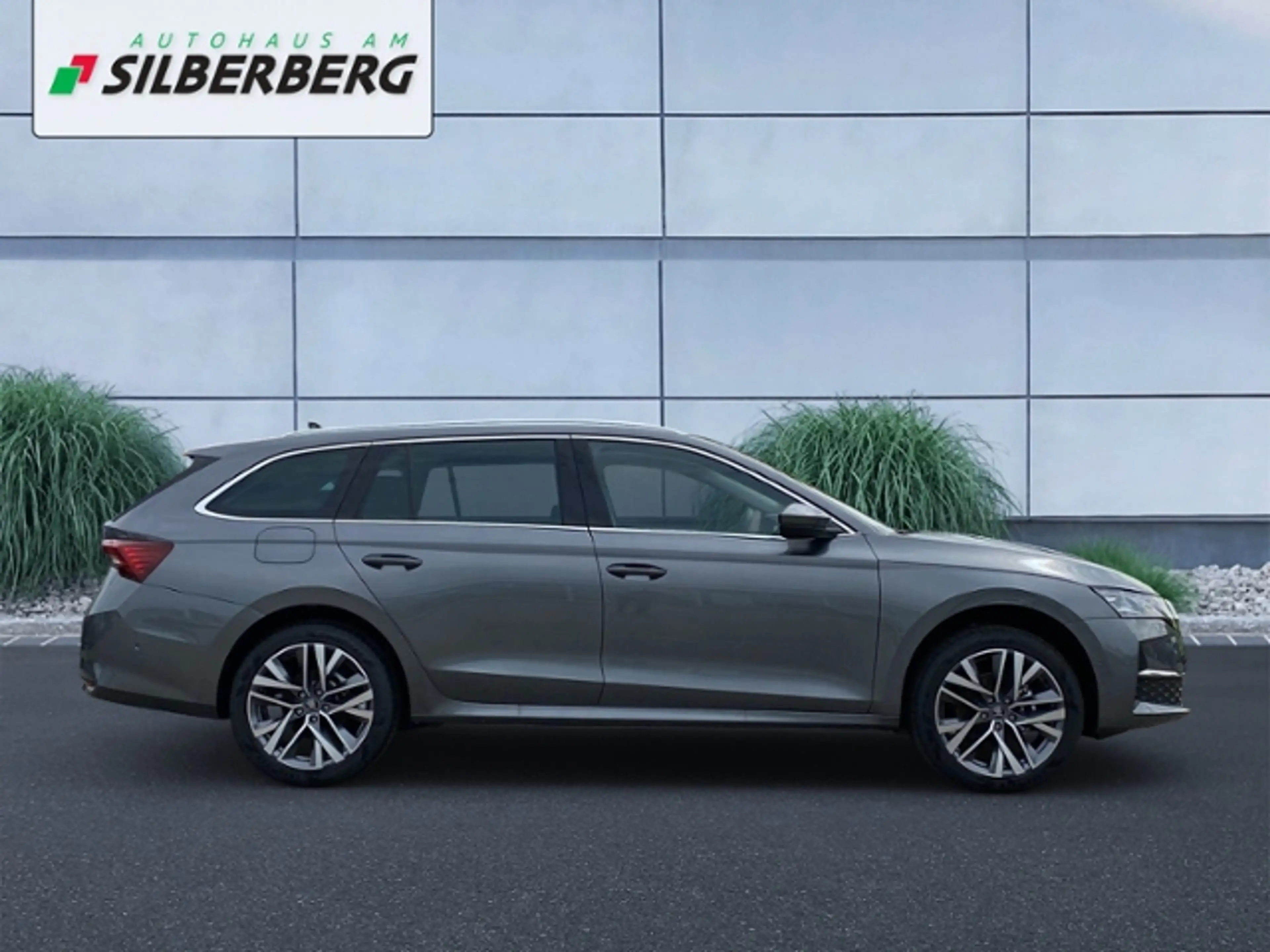 Skoda Octavia Combi 1.5 TSI mHEV 110 kW DSG BALANCE AHK MATRIX — photo 3