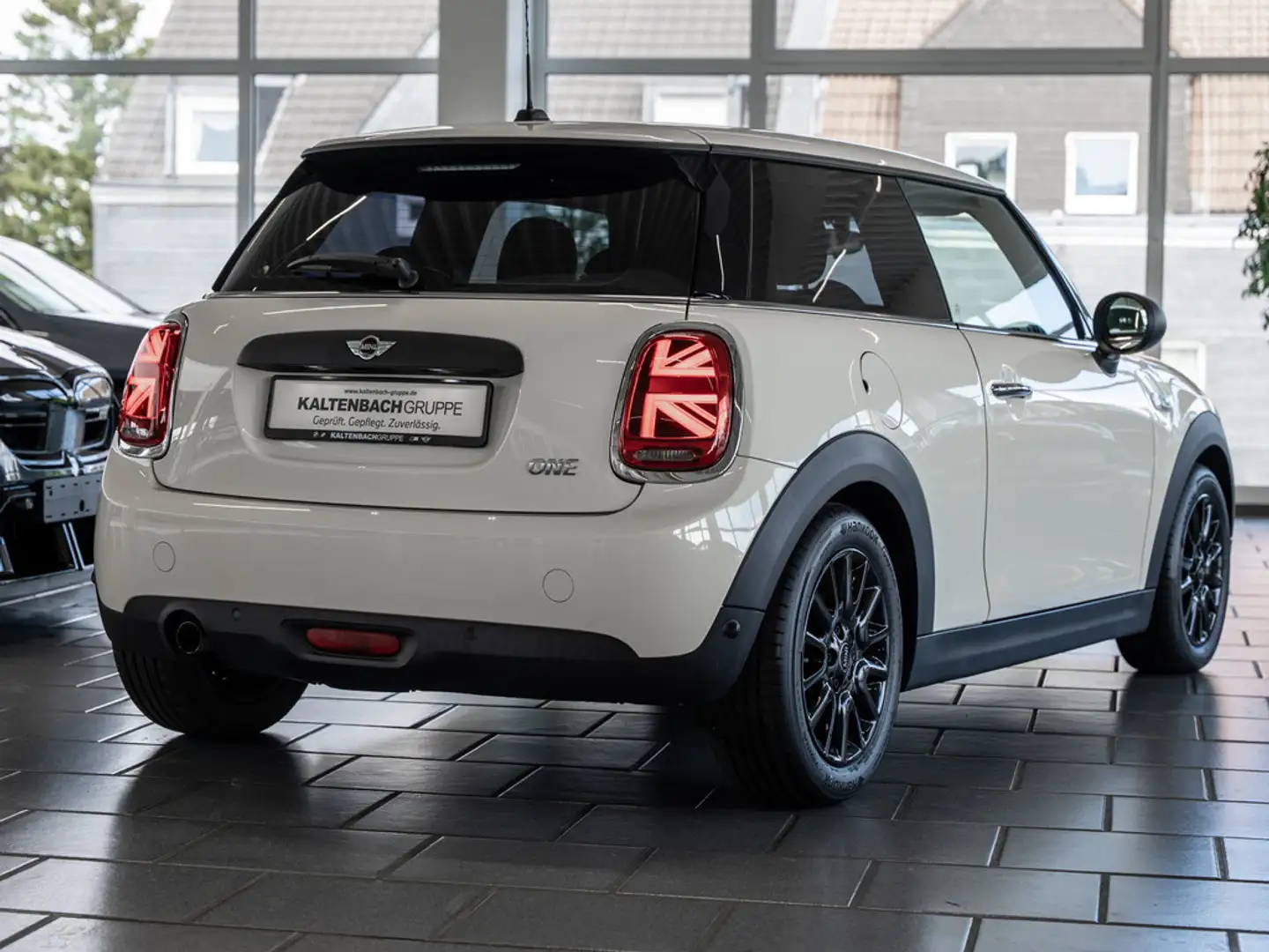 MINI One Salt PANORAMADACH SITZHEIZUNG PDC KLIMA Blanco - 2