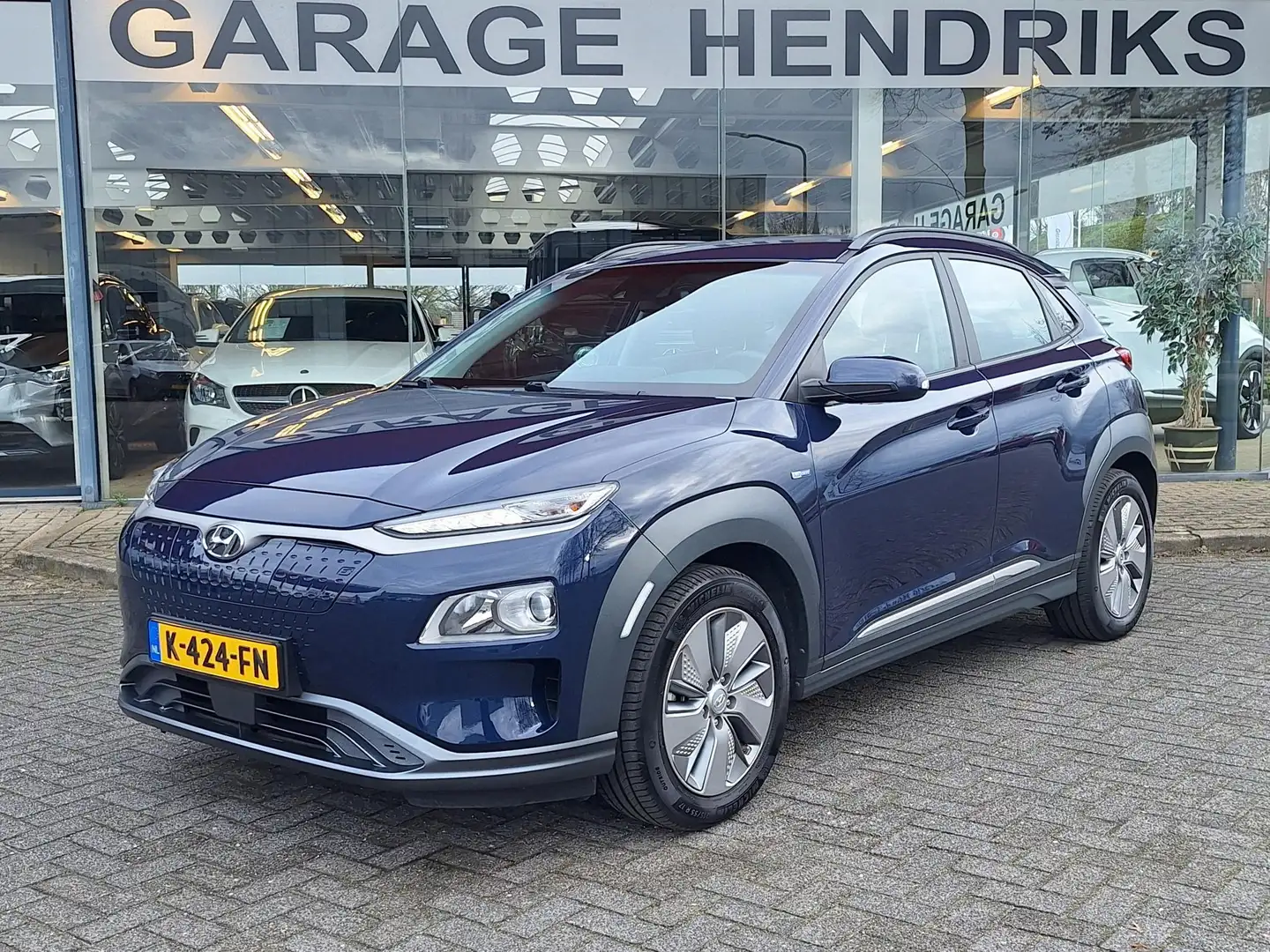 Hyundai KONA EV Comfort 64 kWh | SOH: 96,3% | Trekhaak |  3 Fas Blau - 1
