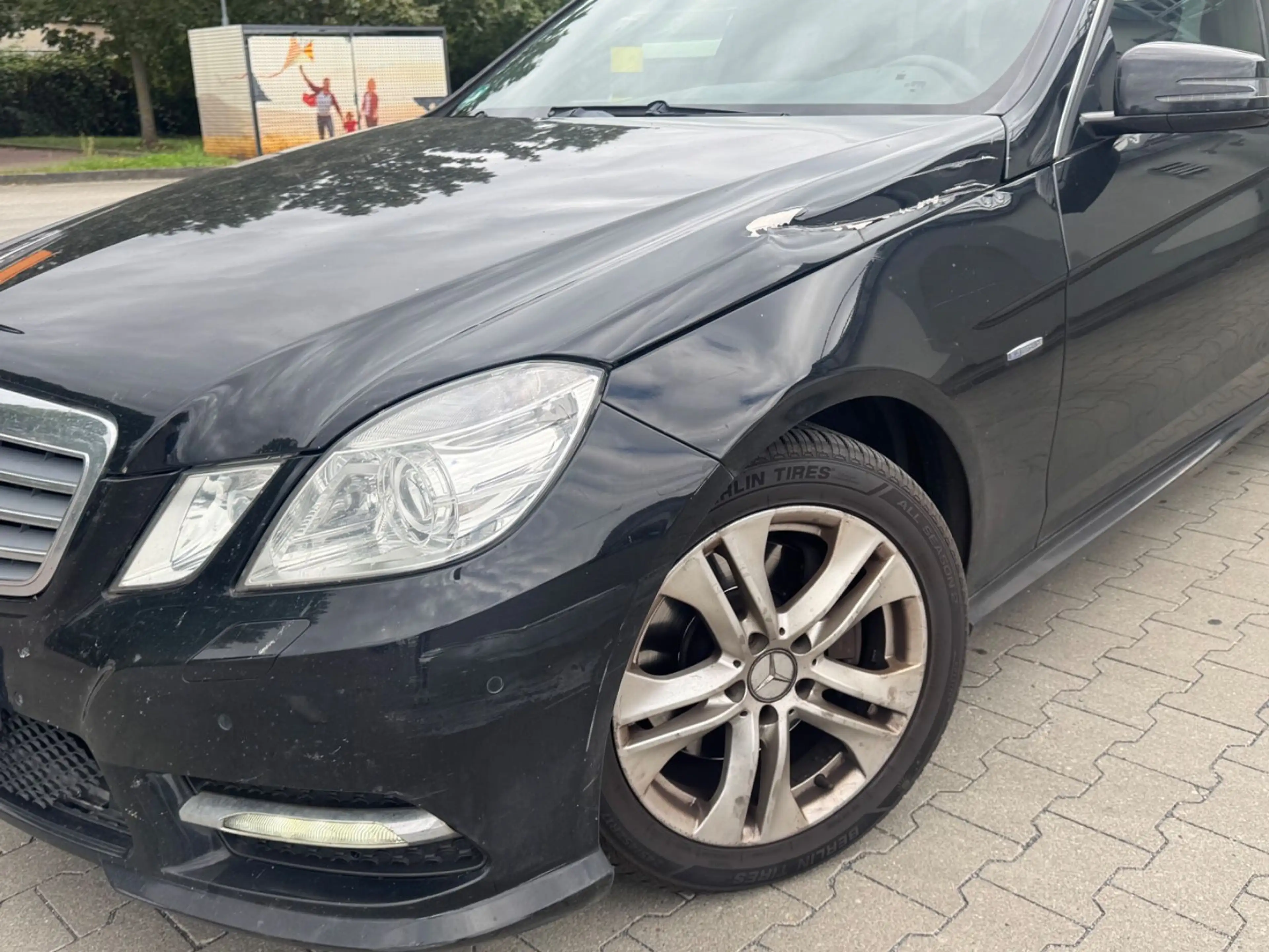 Mercedes-Benz E 250 CDI BlueEfficiency AMG Line/H&K/XENON/LED — photo 7