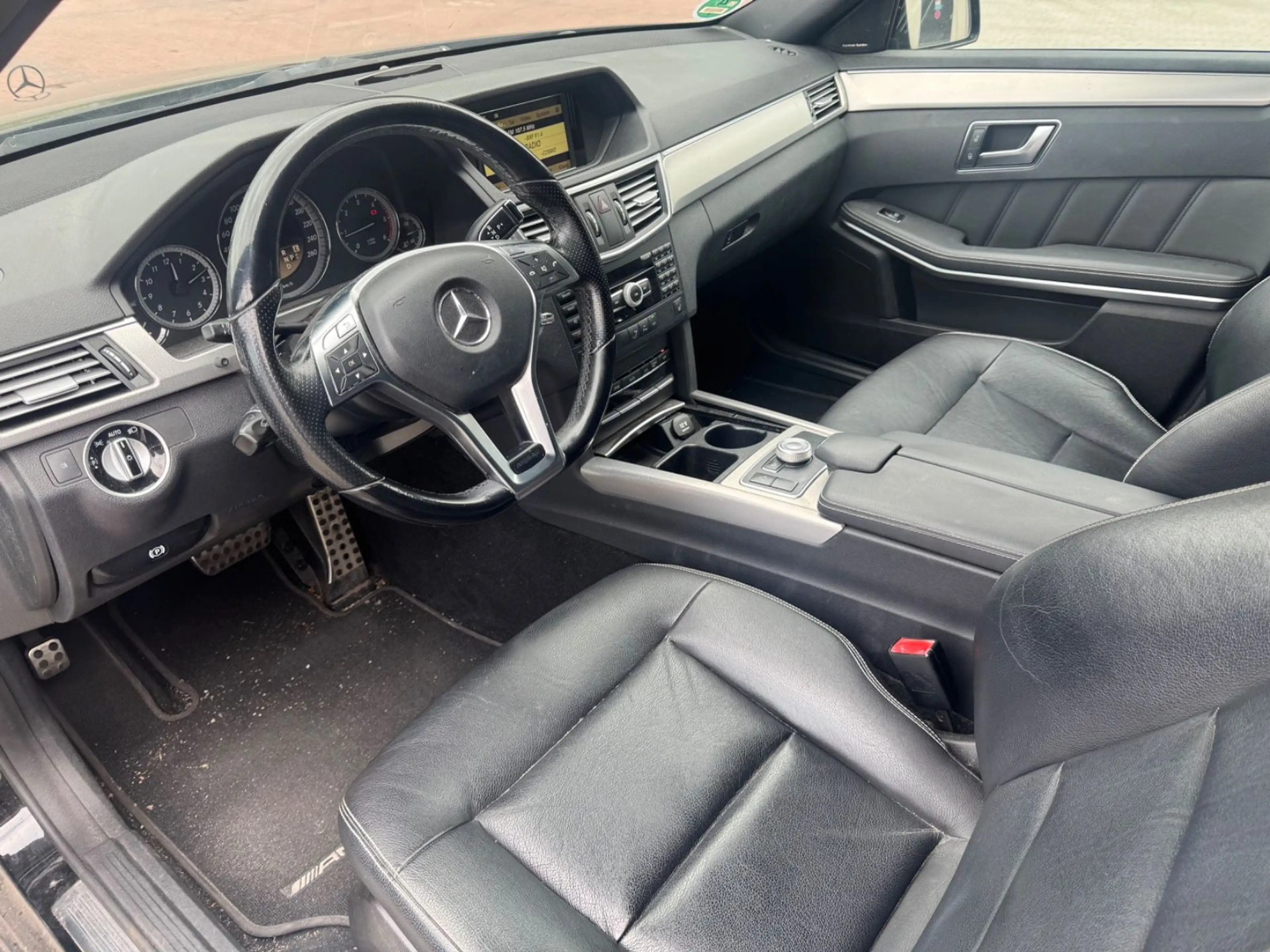 Mercedes-Benz E 250 CDI BlueEfficiency AMG Line/H&K/XENON/LED — photo 14
