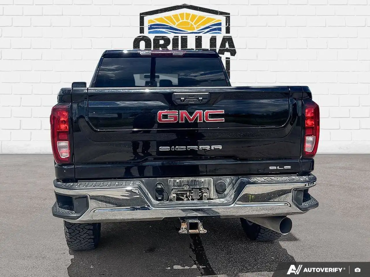 GMC Sierra 2500HD photo GMC Sierra 2500HD