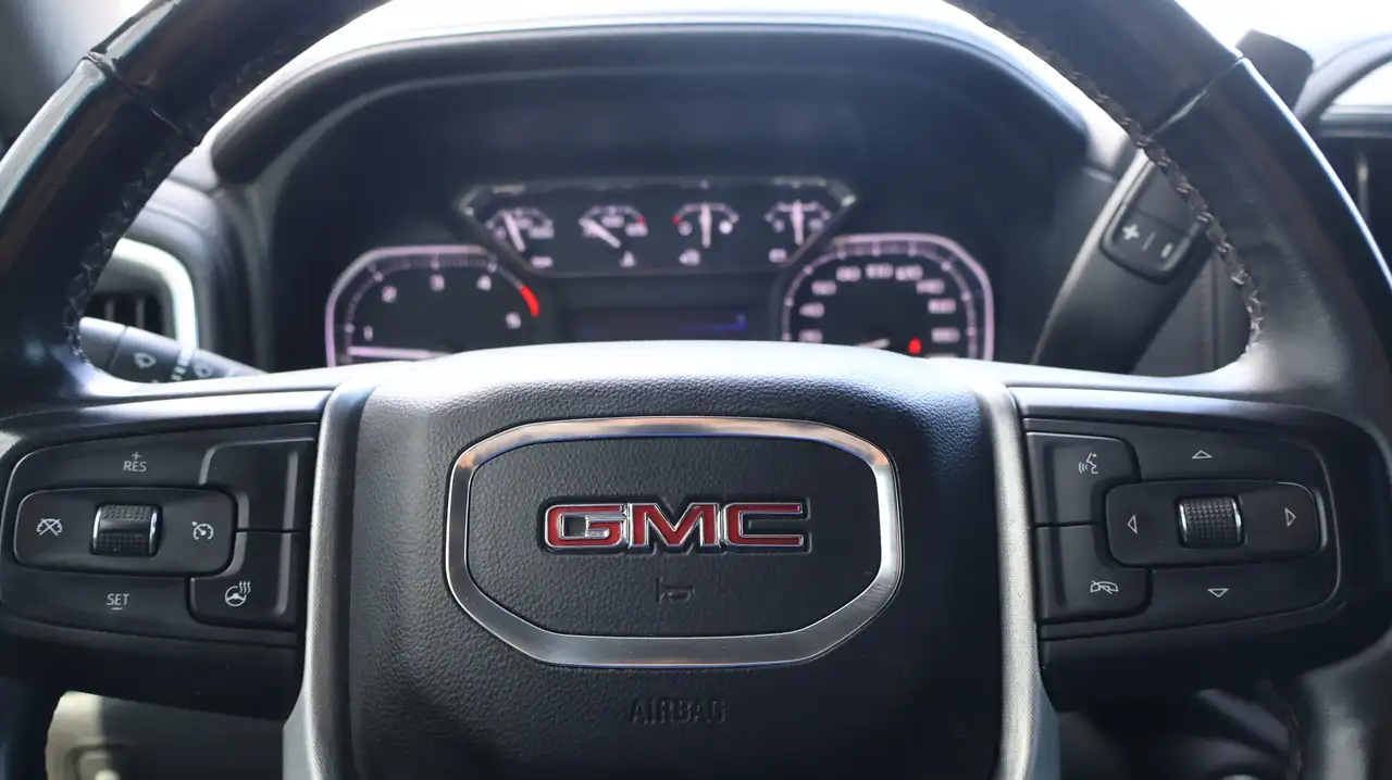 GMC Sierra 2500HD photo GMC Sierra 2500HD