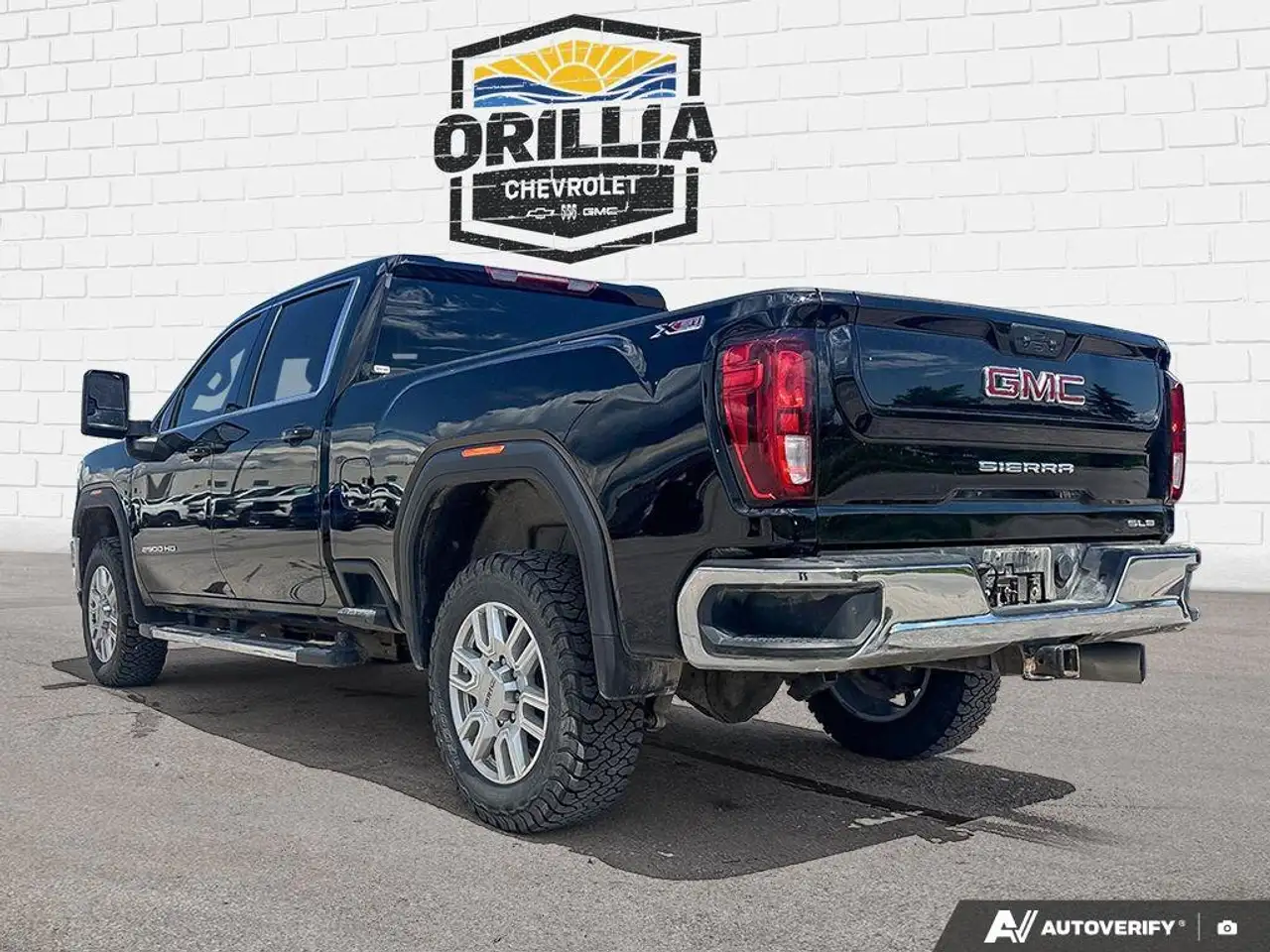 GMC Sierra 2500HD photo GMC Sierra 2500HD