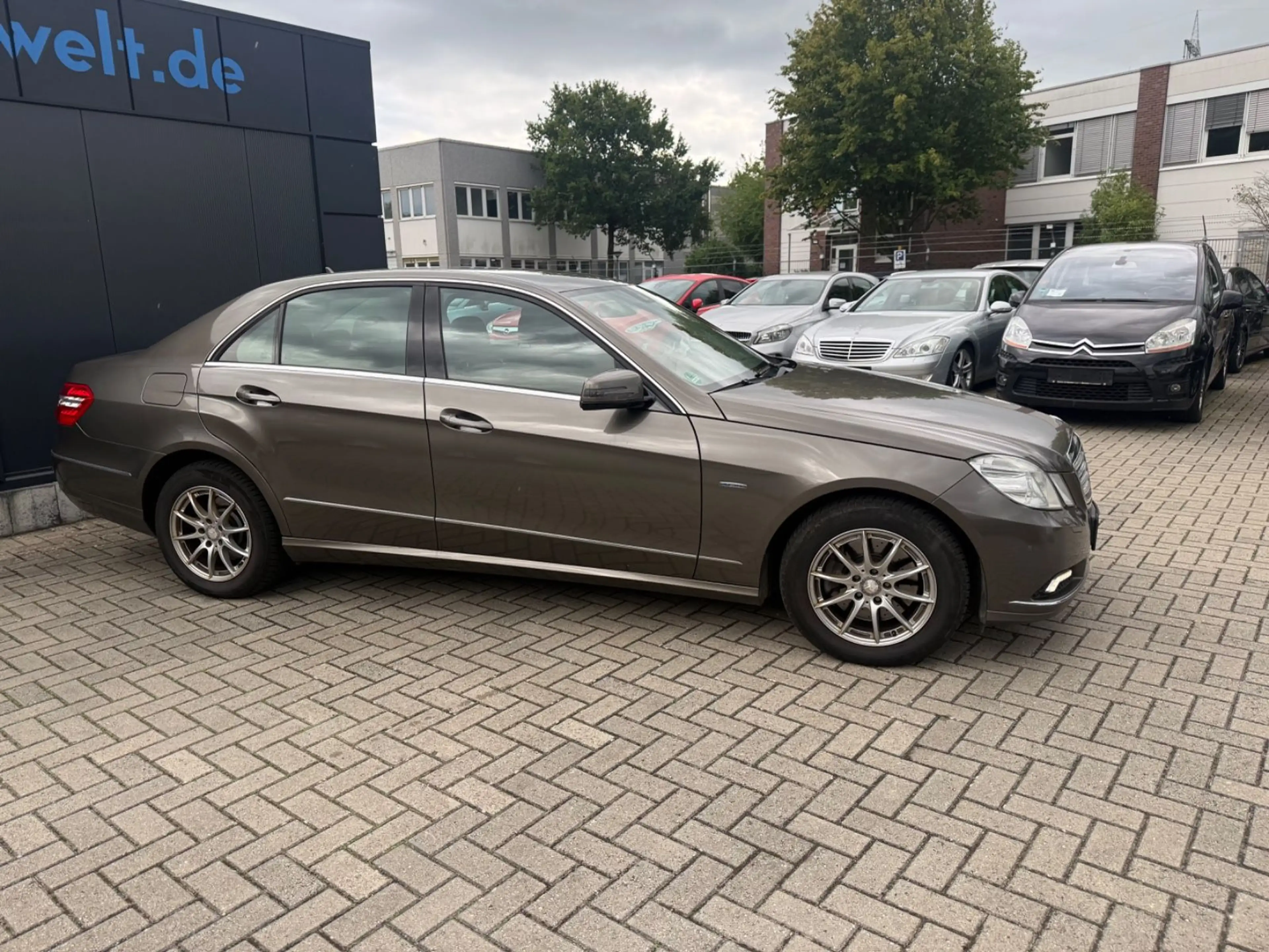 Mercedes-Benz E 250 E Limousine CDI BlueEfficiency*Automatik — photo 5