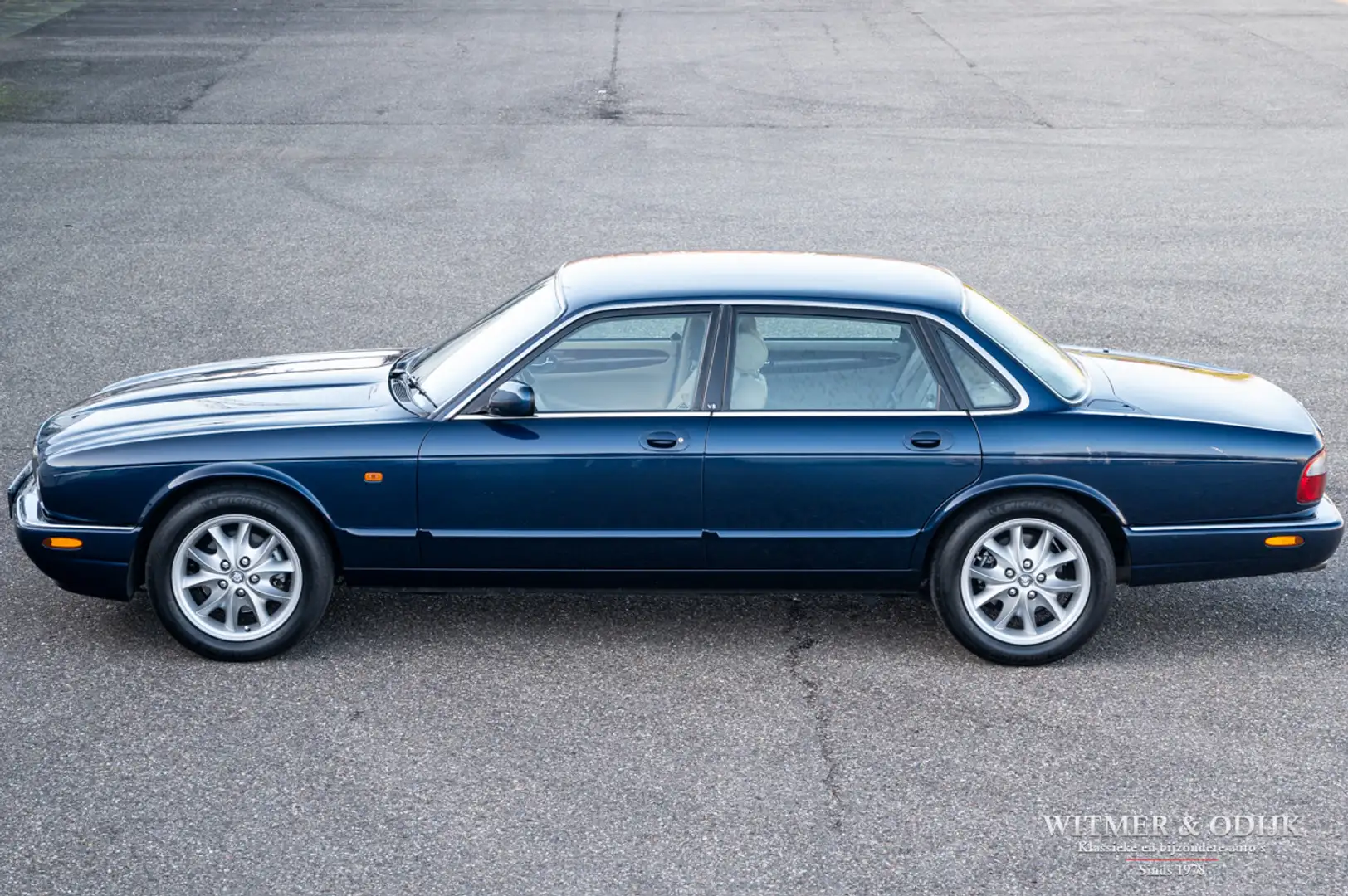 Jaguar XJ 4.0 V8 Executive blijvend bijtellingsvriendelijk Bleu - 2