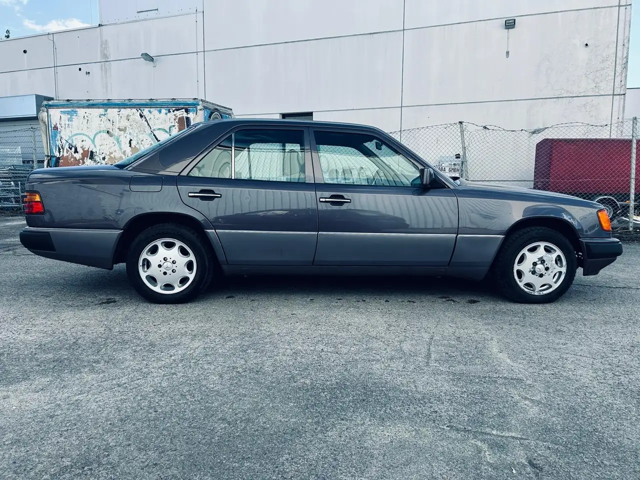 Mercedes-Benz E 200, foto 8