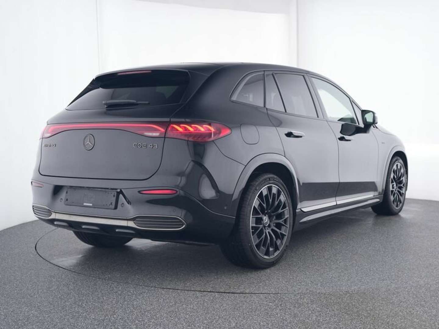 Mercedes EQE 43 -  - Joinsteer - #1