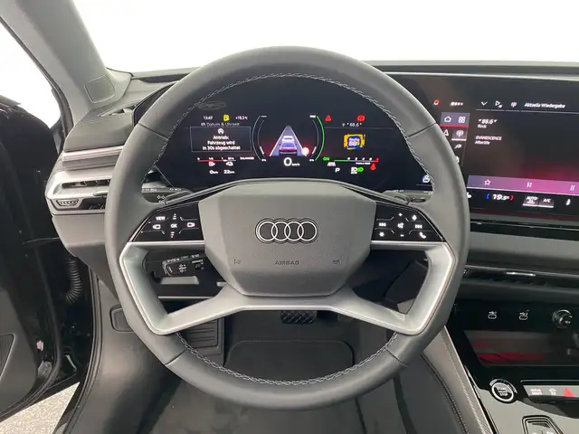 Audi A6 view 13