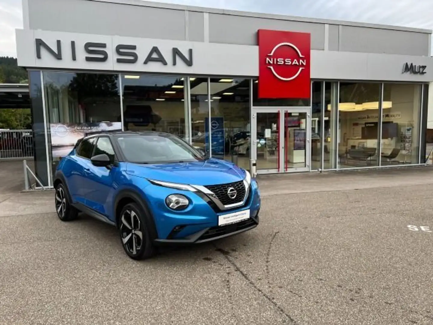 Nissan Juke 1.0 DIG-T Tekna Aut.*TEMPO*PDC*ALU*NAVI* Blau - 2