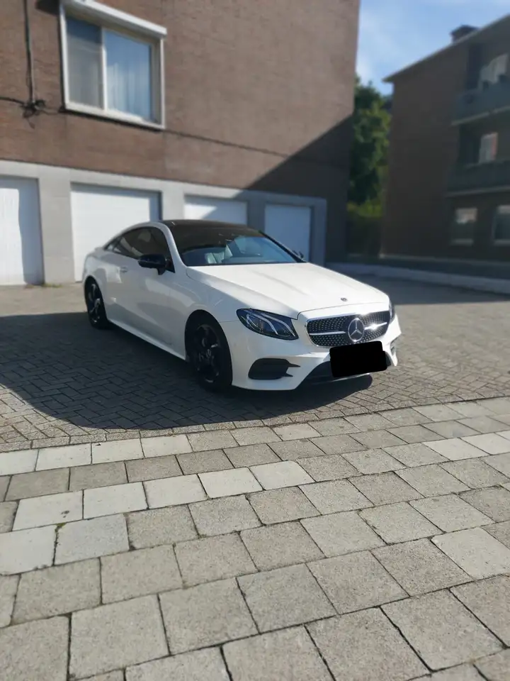 Mercedes-Benz E 220