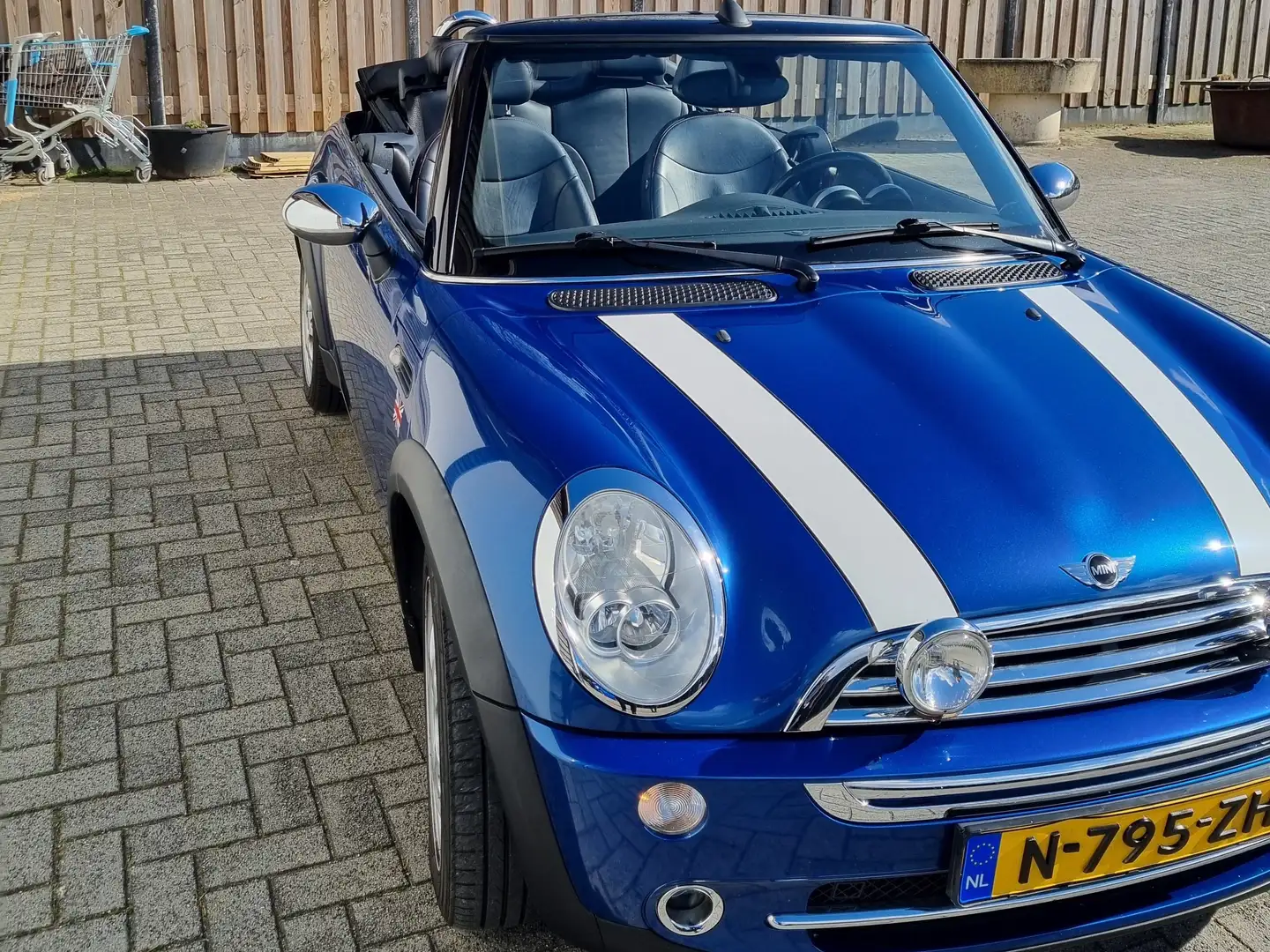 MINI Cooper Cabrio Cooper 1.6 Modrá - 2