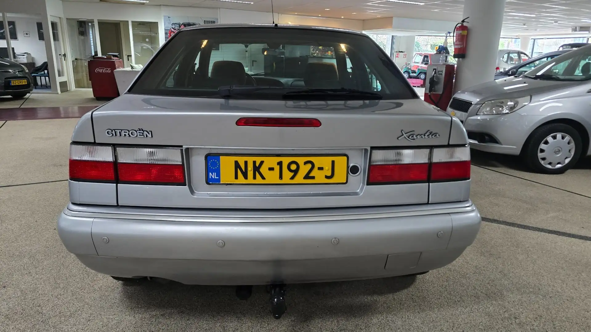 Citroen Xantia 1.8i-16V Millésime airco Cruise controle Grau - 2