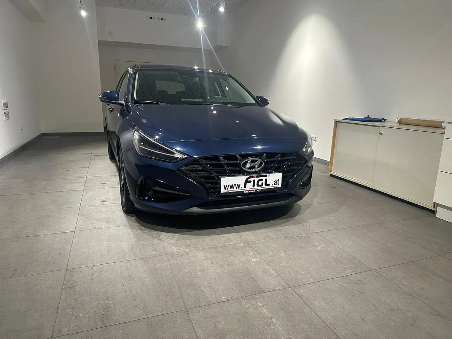 Hyundai i30 1,0 T-GDI Trend Line Blau - 2