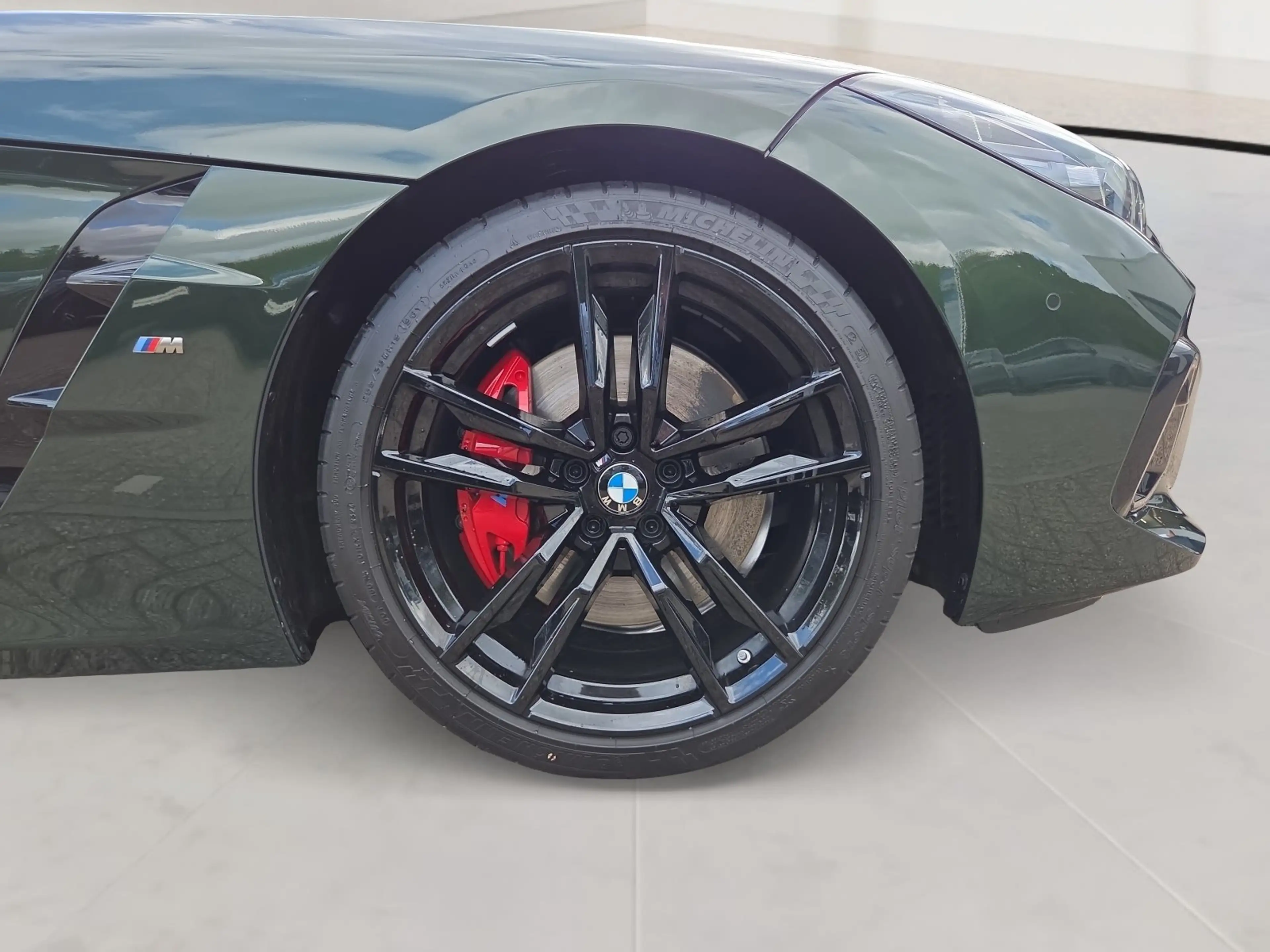BMW Z4 M40i — photo 9