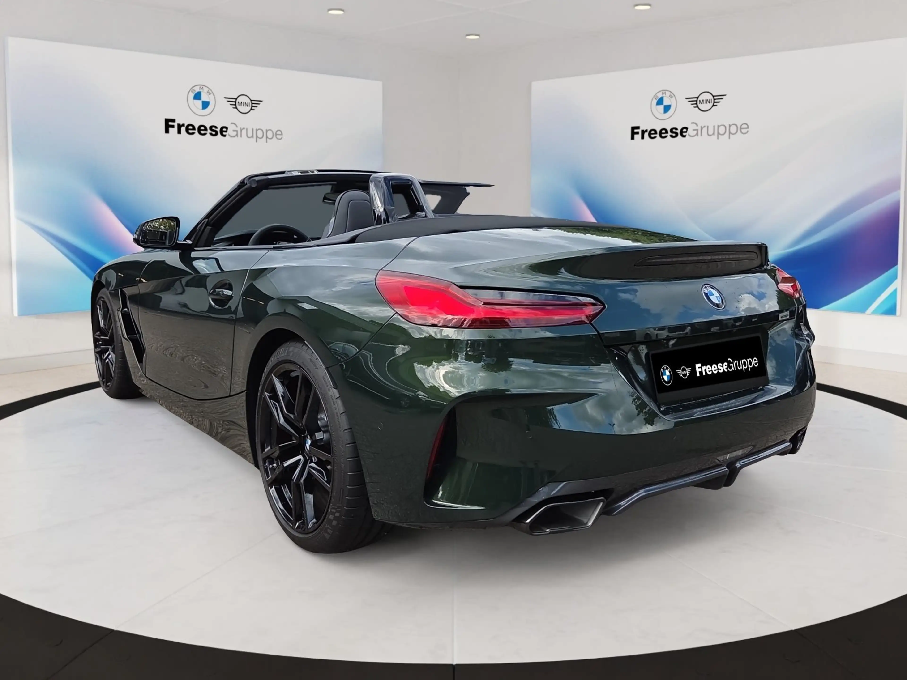 BMW Z4 M40i — photo 4