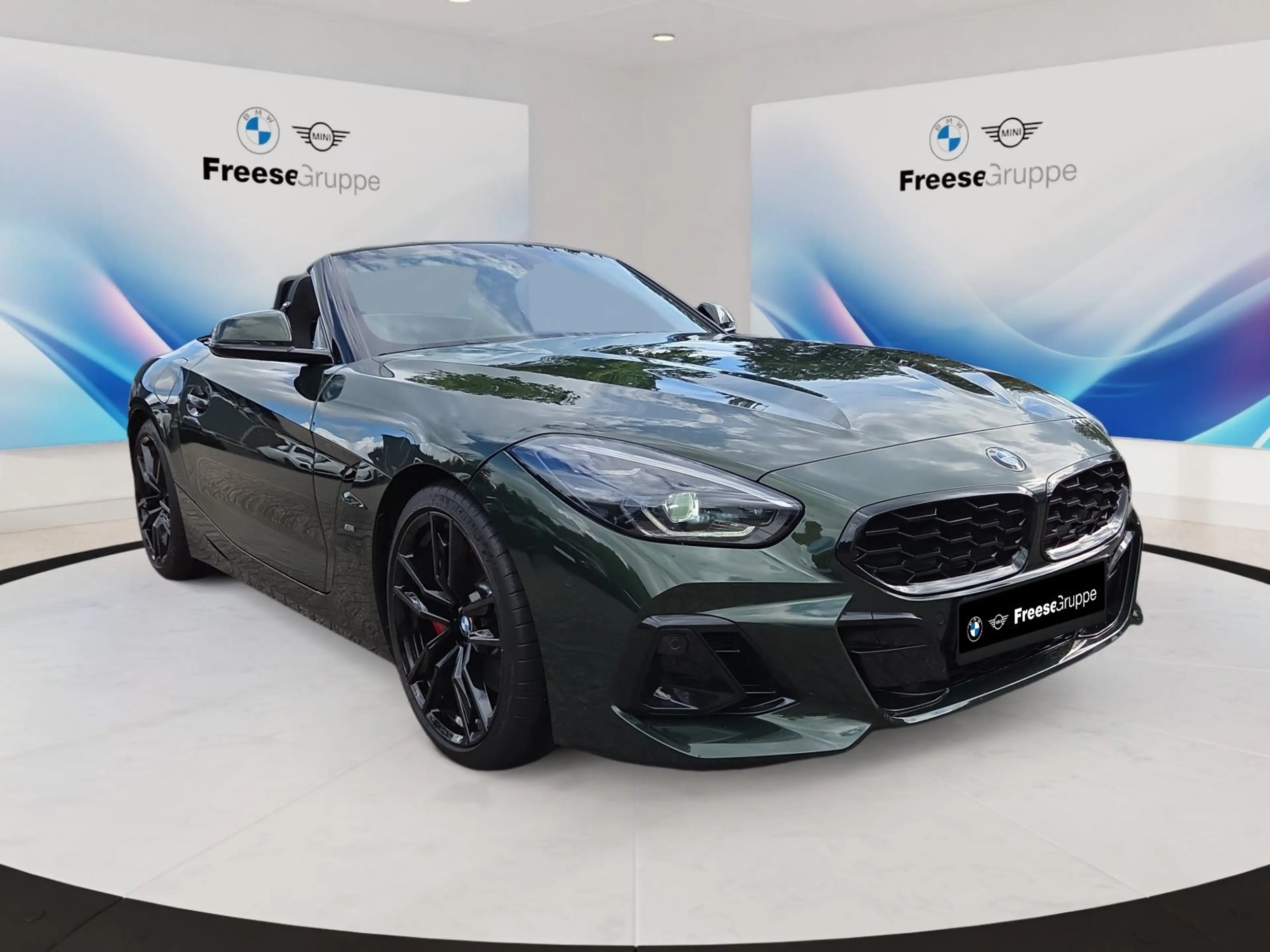 BMW Z4 M40i — photo 8