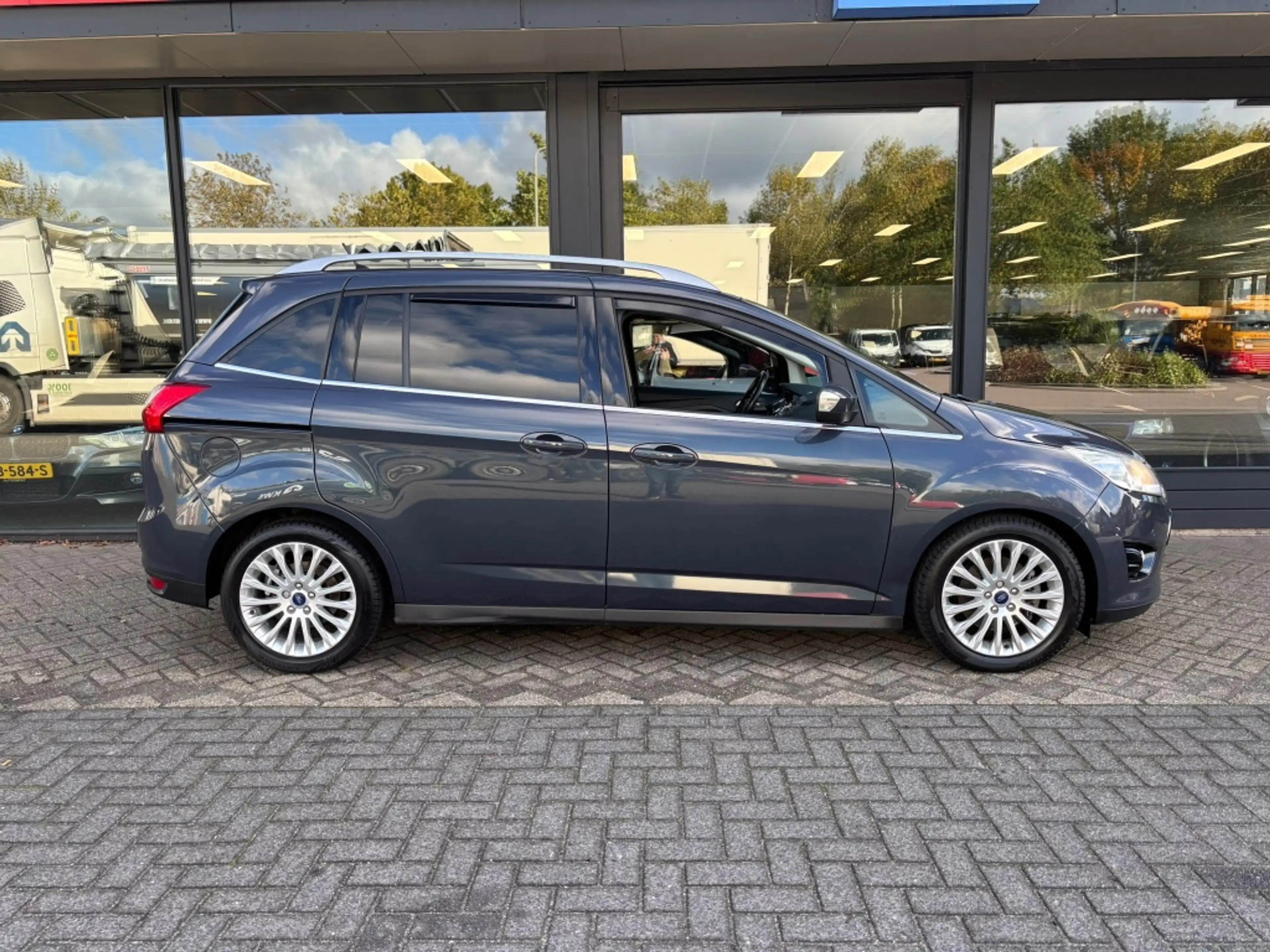 Ford Grand C-Max 1.0 Edition Plus Schuifdeuren / Distr. Riem vervan — photo 15