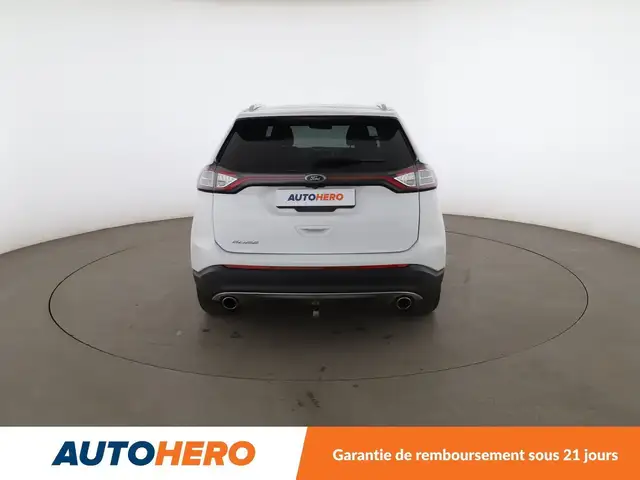 Ford Edge view 5