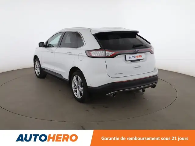 Ford Edge view 4