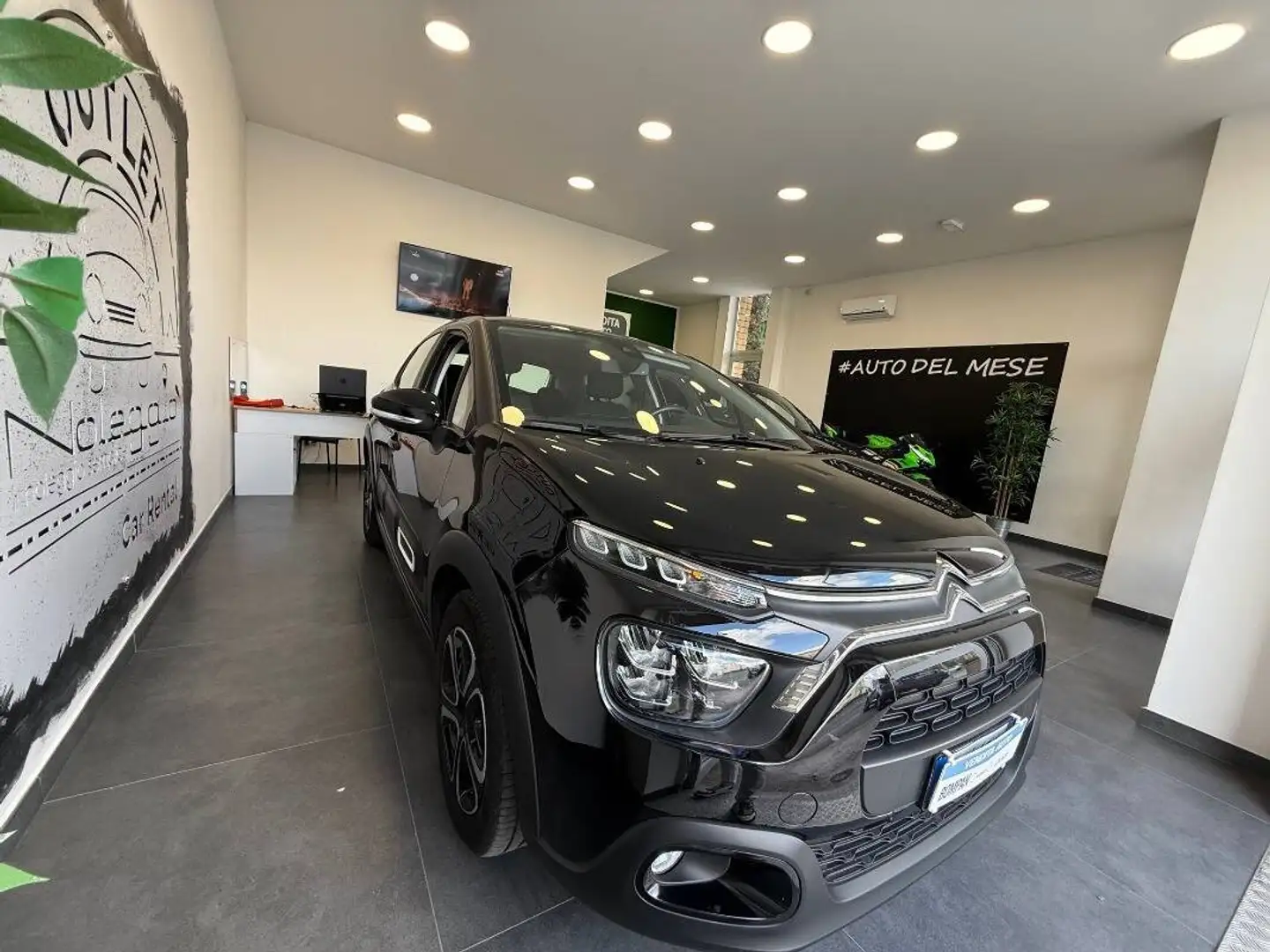 Citroen C3 1.2 puretech Feel Pack s&s 83cv Grigio - 2