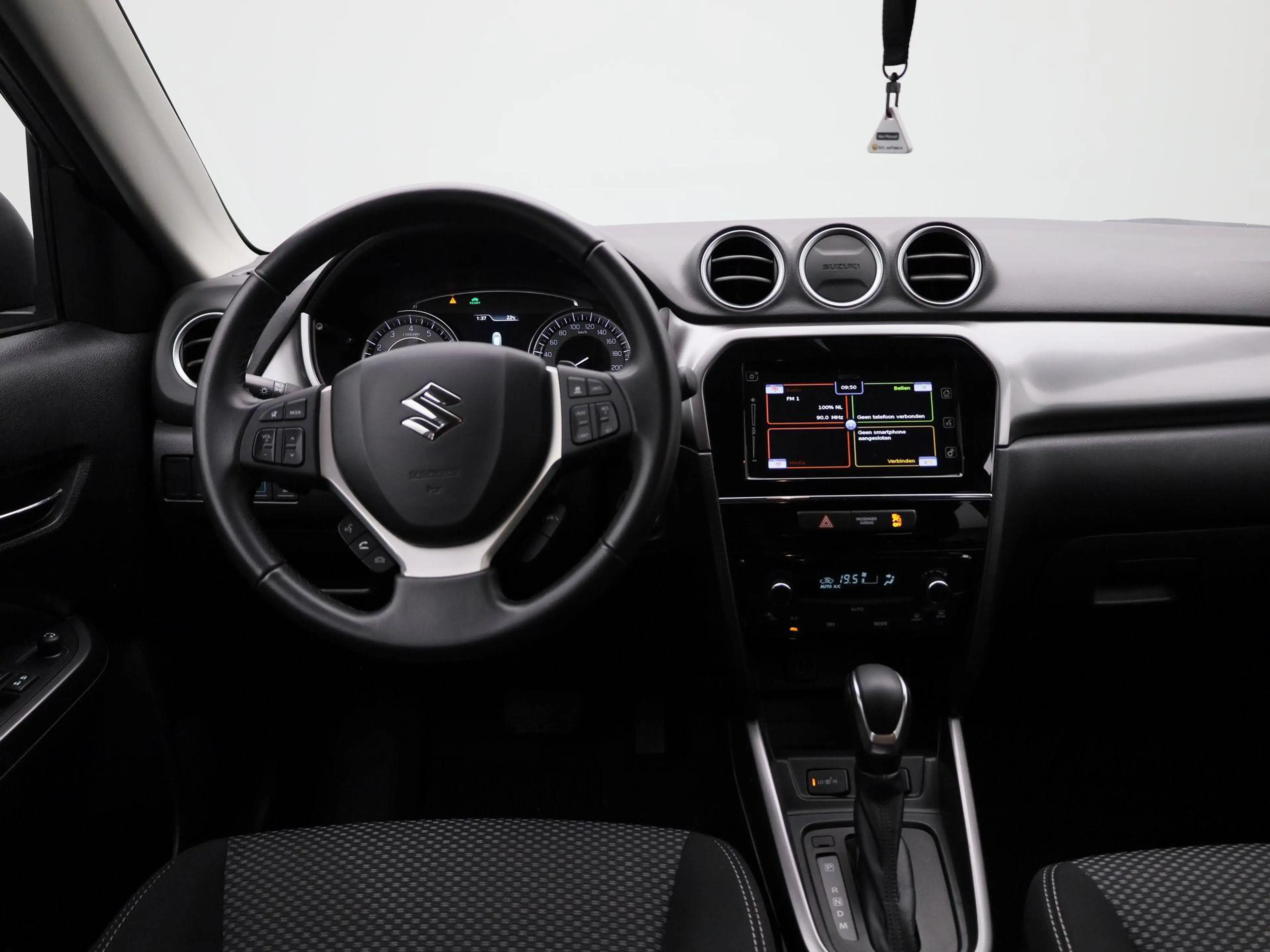 Suzuki Grand Vitara 1.5 Luxe+ 2WD A/T — photo 9