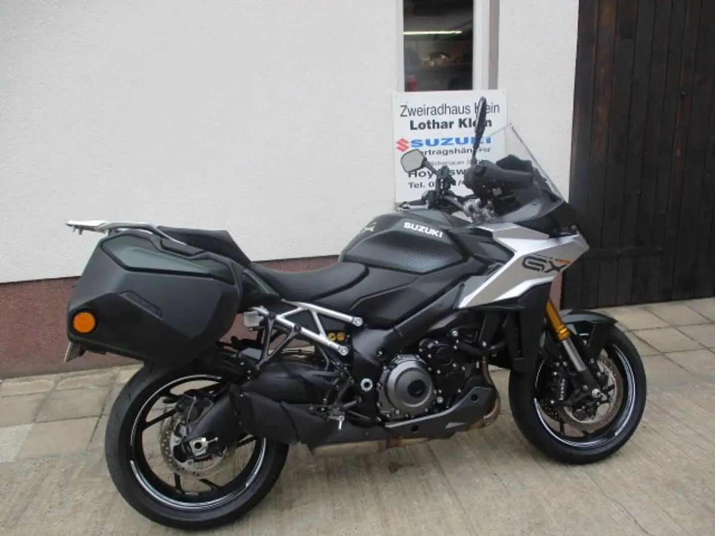 Suzuki GSX-S 1000GX Groen - 1