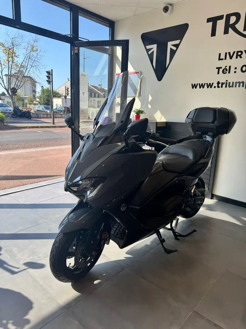 Yamaha TMAX 560 - 2