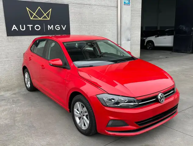 Volkswagen Polo view 3