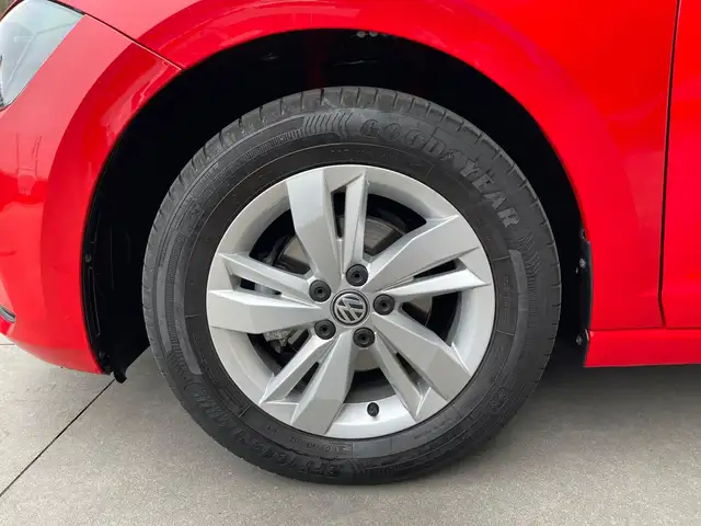 Volkswagen Polo view 15