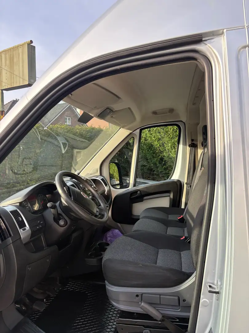 Fiat Ducato 2.3 Multijet L (EU6d-TEMP) Zilver - 2