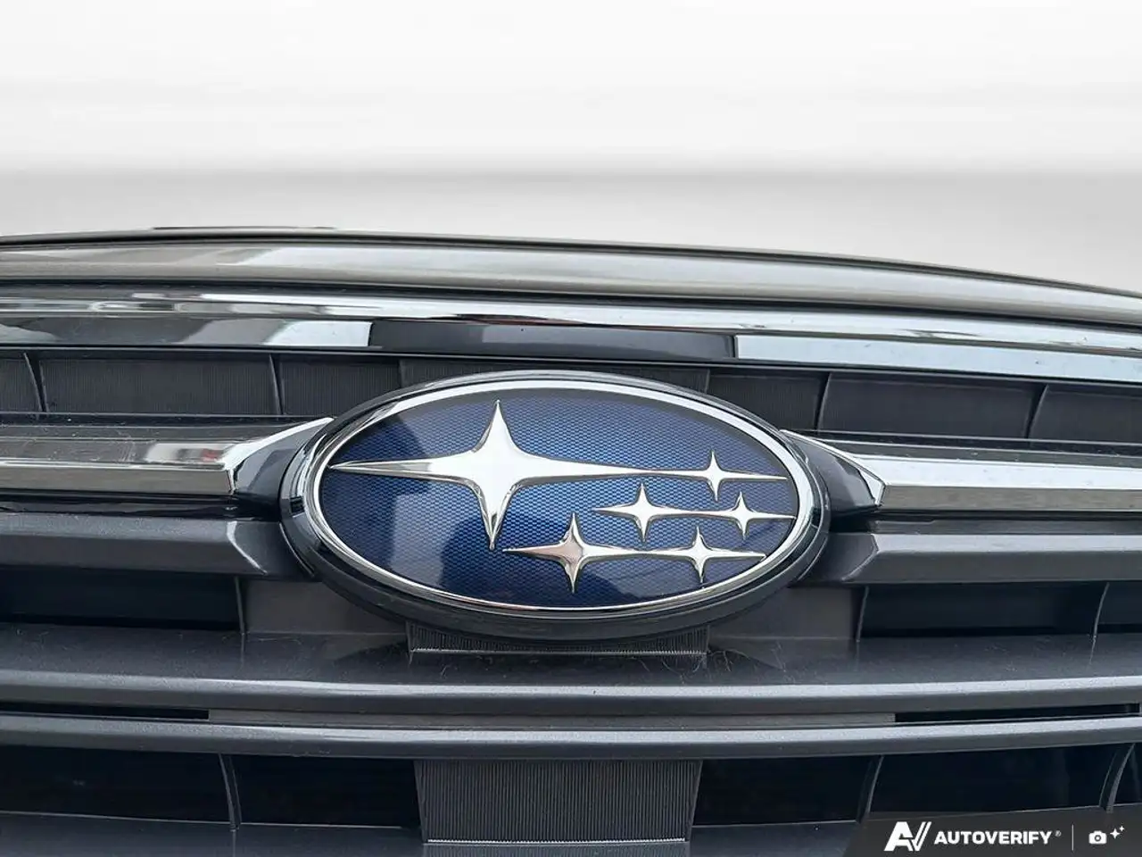Subaru Legacy снимка Subaru Legacy