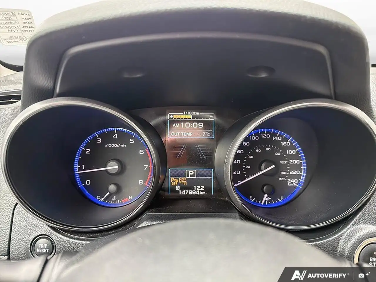 Subaru Legacy снимка Subaru Legacy