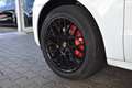 Porsche Macan GTS 3.0 Sport Design Paket APP Navi Weiß - thumbnail 2