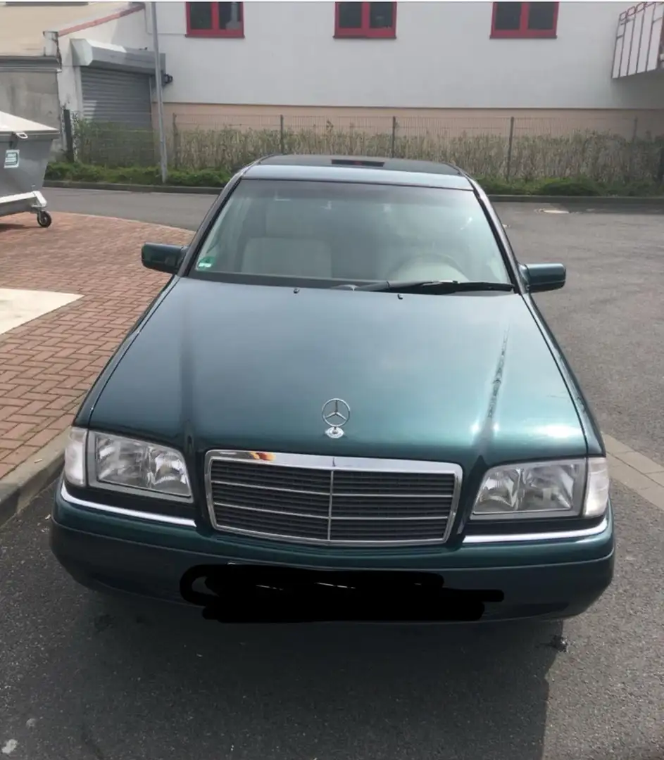 Mercedes-Benz C 200 Elegance - 1