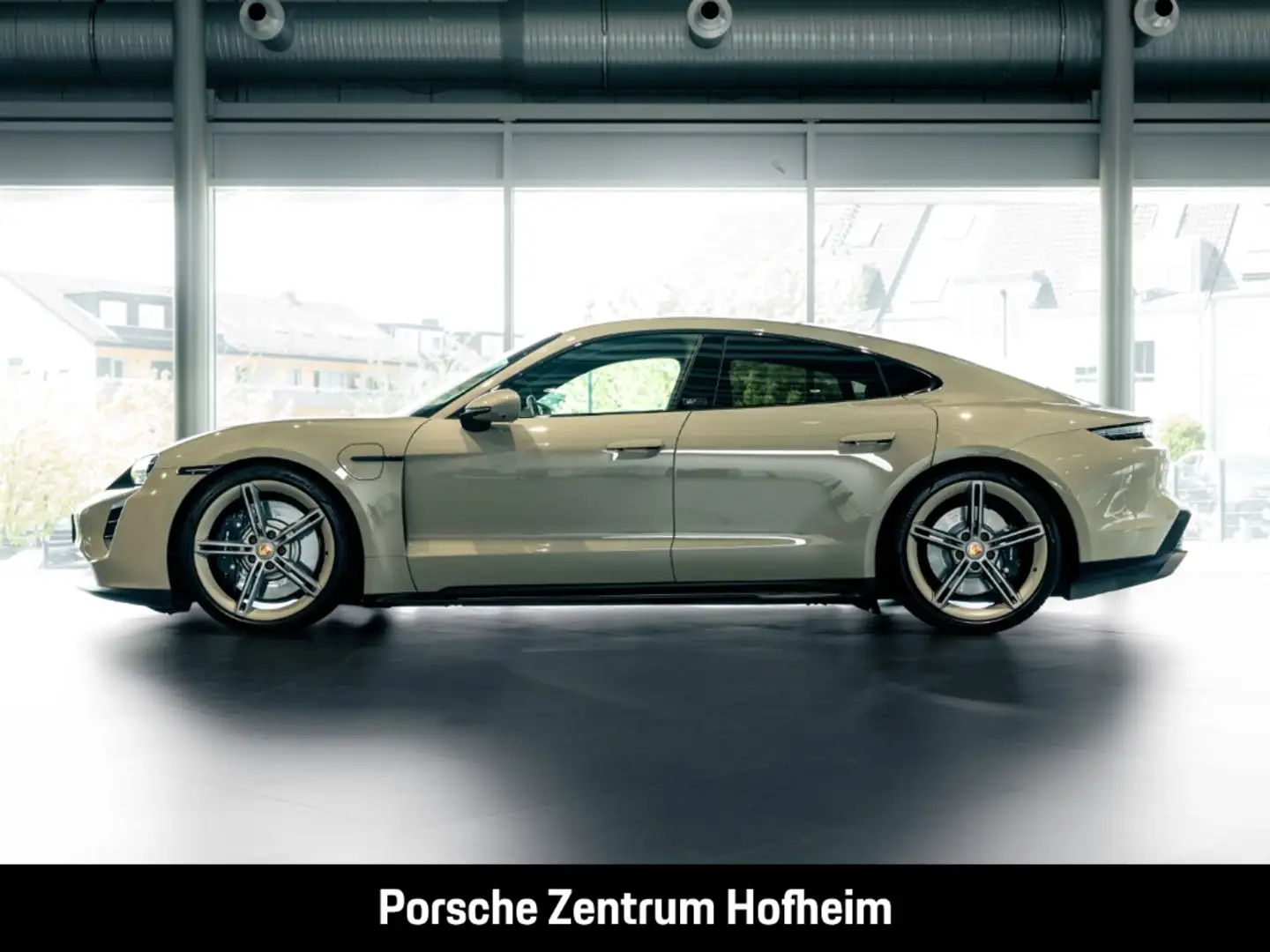 Porsche Taycan GTS BOSE InnoDrive Surround-View Panorama Grey - 2