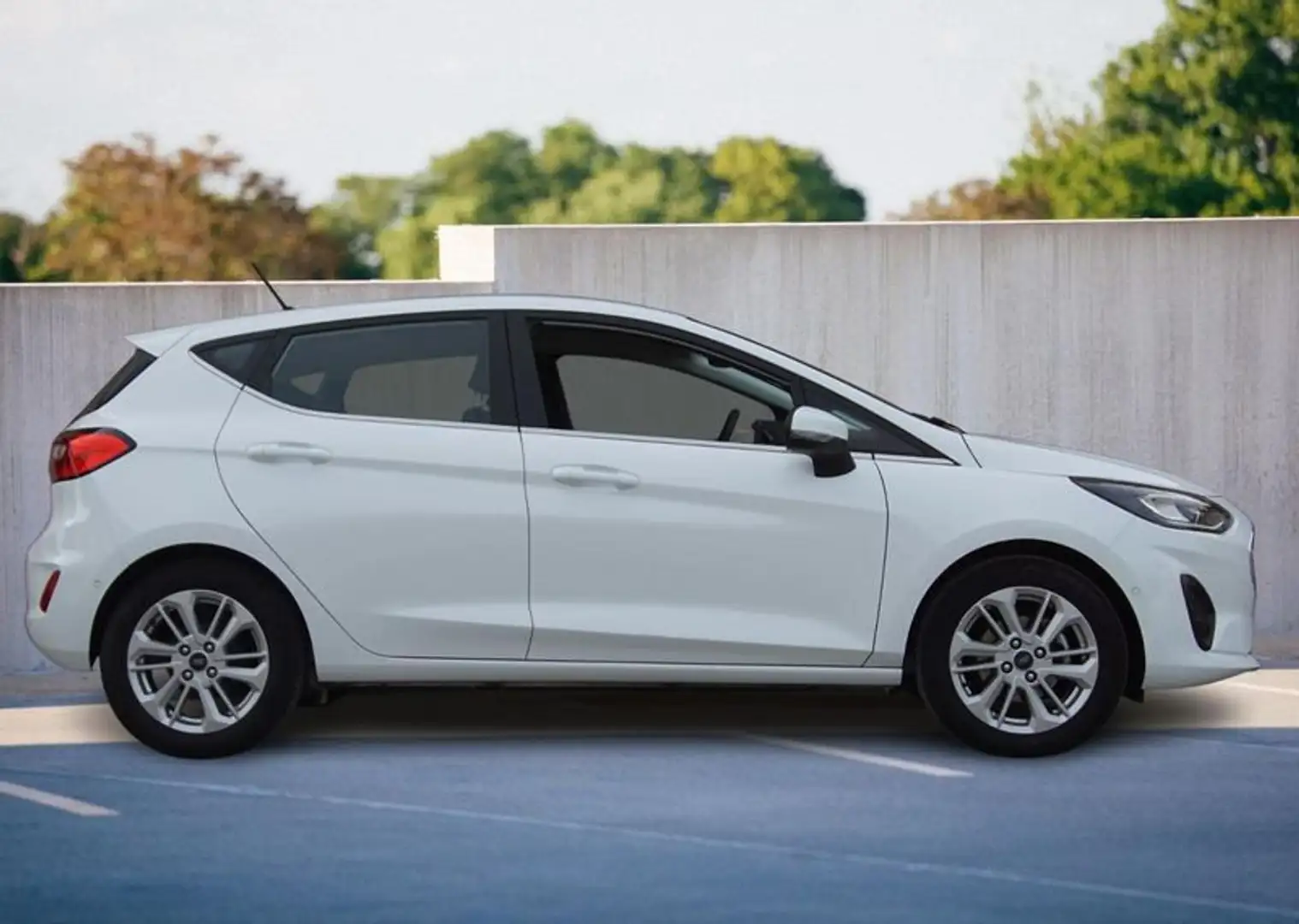 Ford Fiesta 1.1 75 CV 5 porte Titanium Bianco - 2