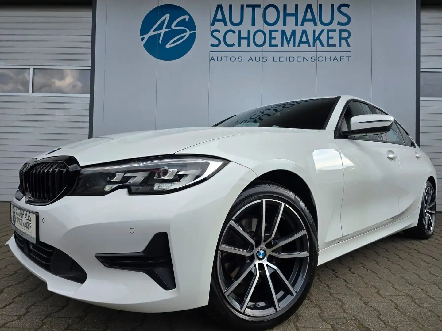 BMW 320 d*INDIVIDUAL*Leder-Merino,18´´LC-Pro,H&K,ACC Weiß - 1