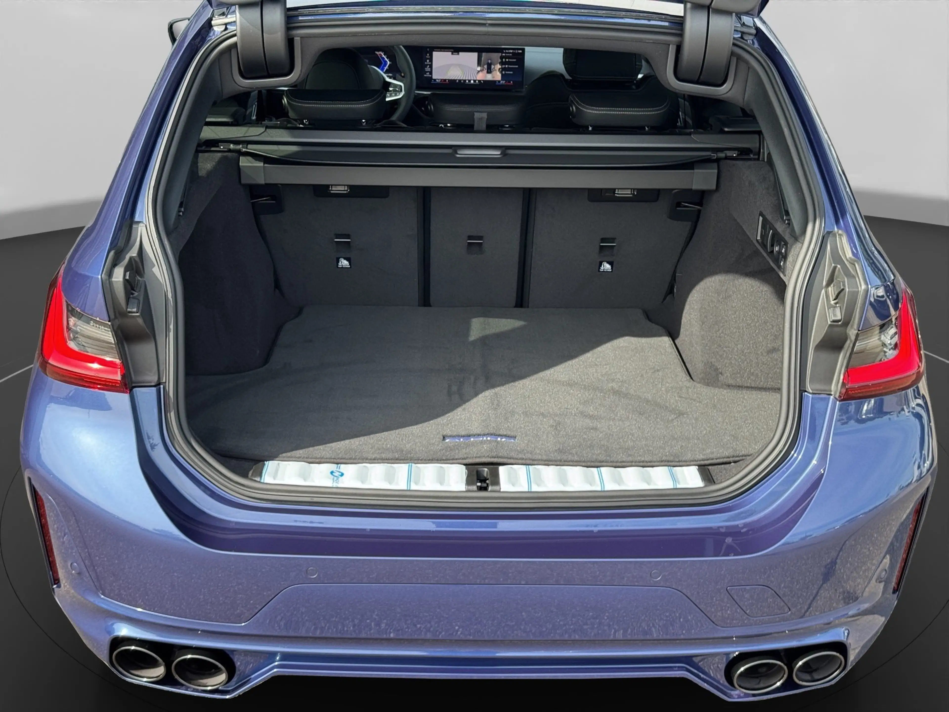 Alpina D3 S Touring SWITCH-TRONIC Allrad Drive-Parkassist 36 — photo 14