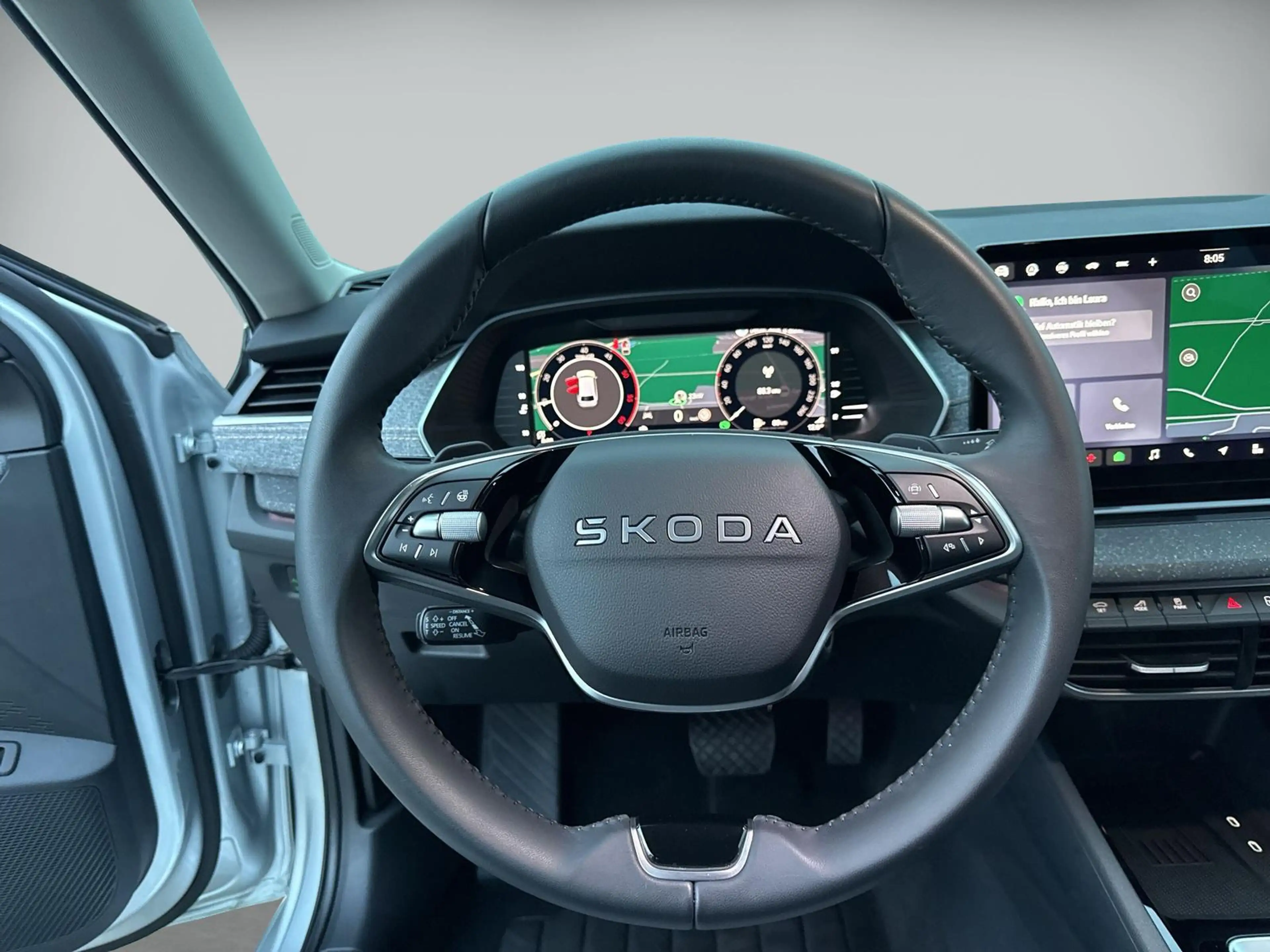 Skoda Octavia Combi 2.0TDI Tour Matrix LED HUD 360° behz Front — photo 13