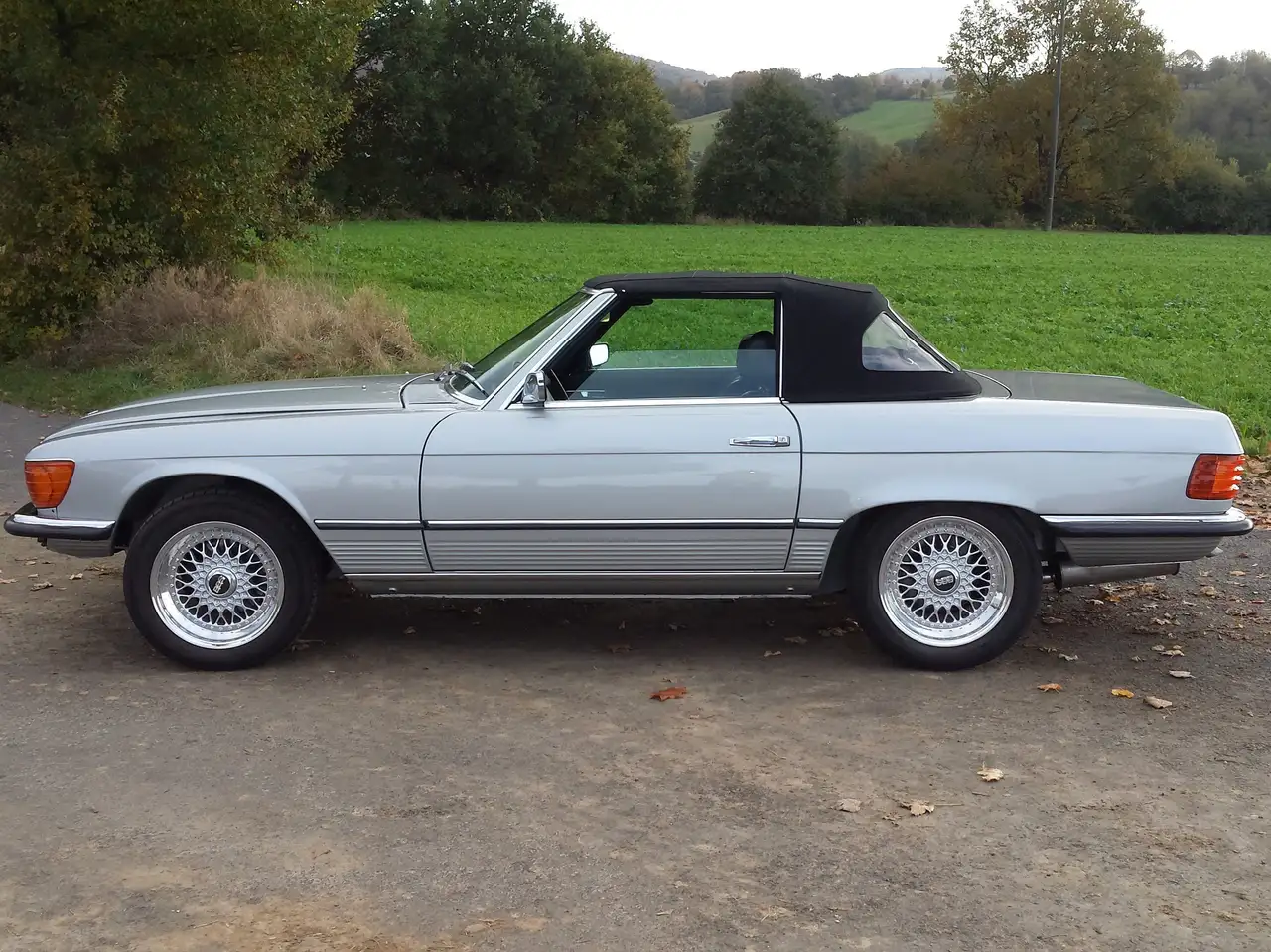 Mercedes-Benz SL 350 R107, foto 10