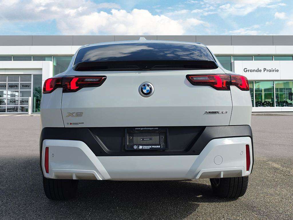 2025 BMW X2